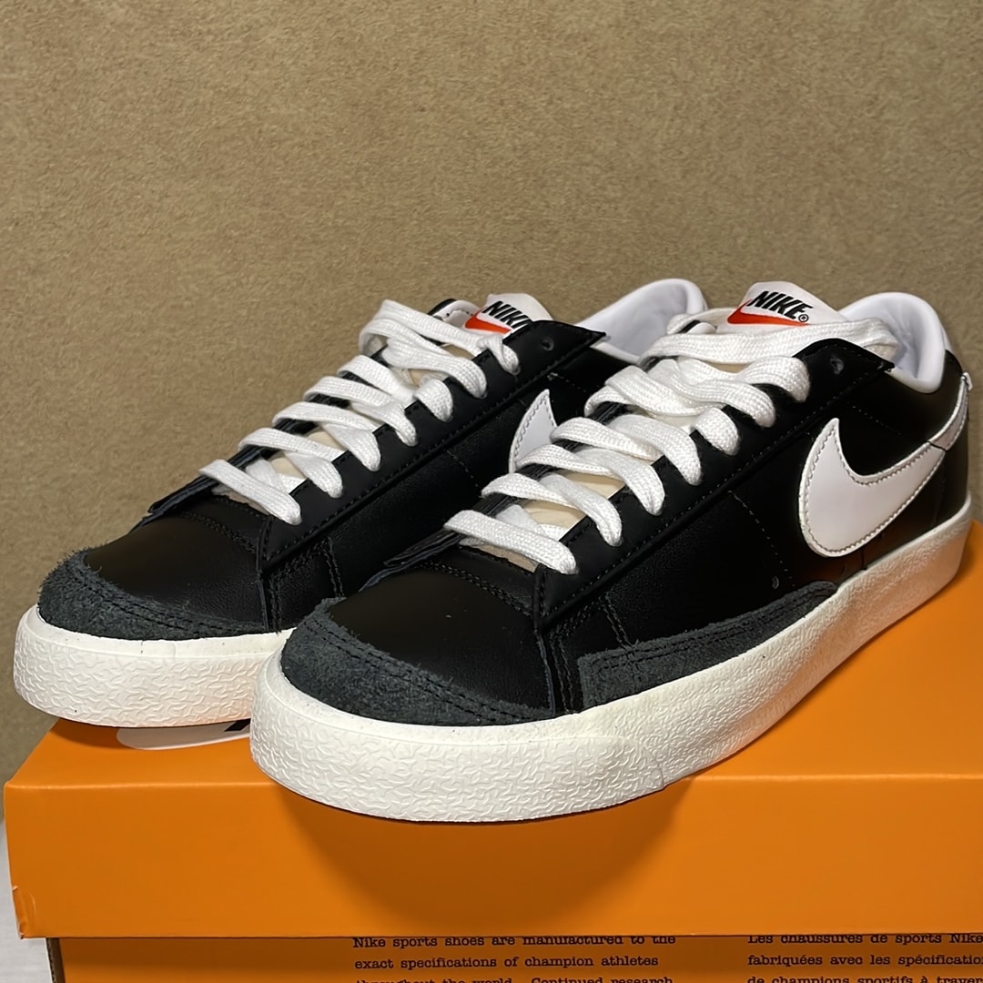 Nike Blazer Low 77 VNTG "Black/White/Sail/Total Orange"