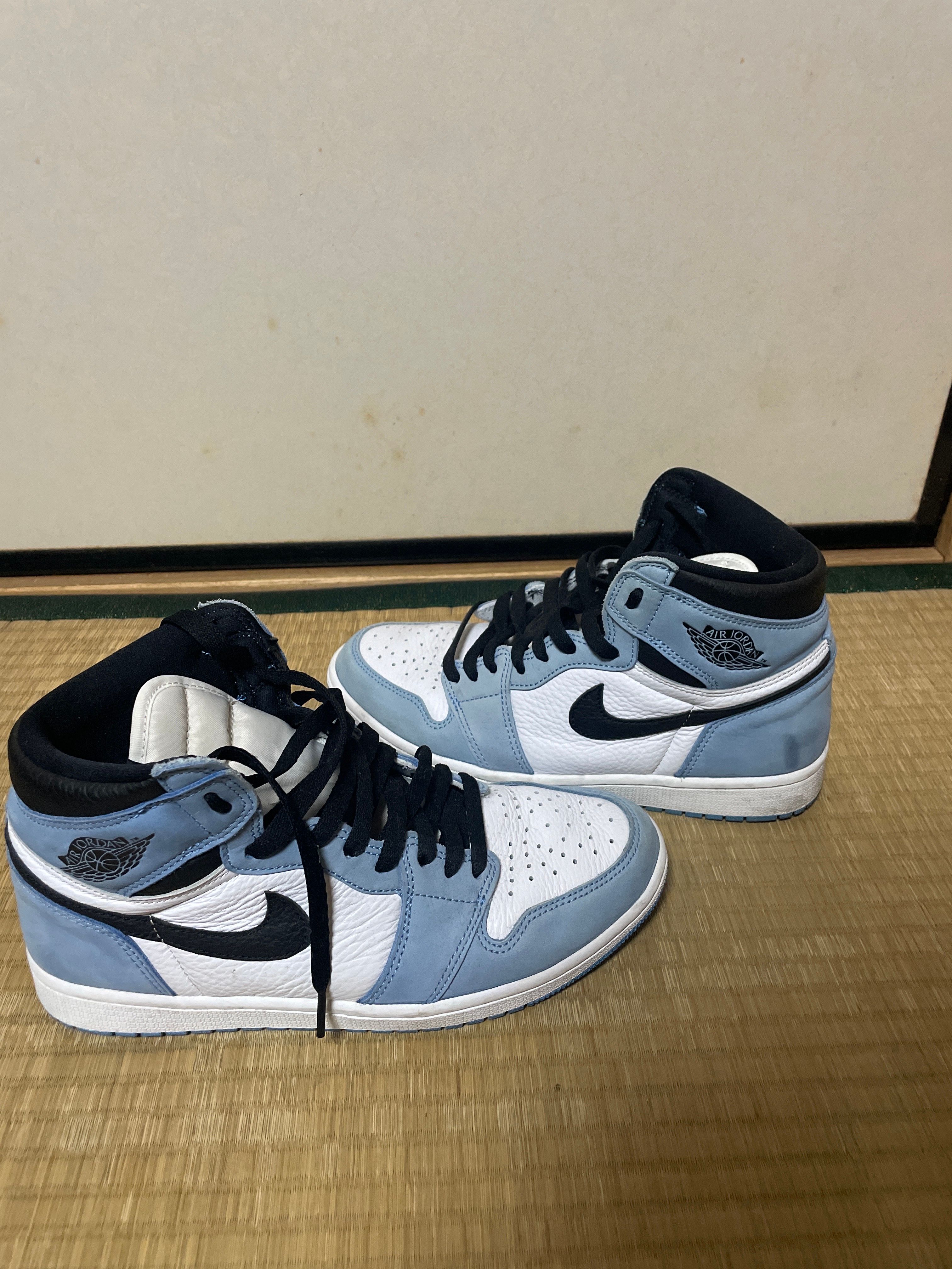 Nike Air Jordan 1 High OG "University Blue"