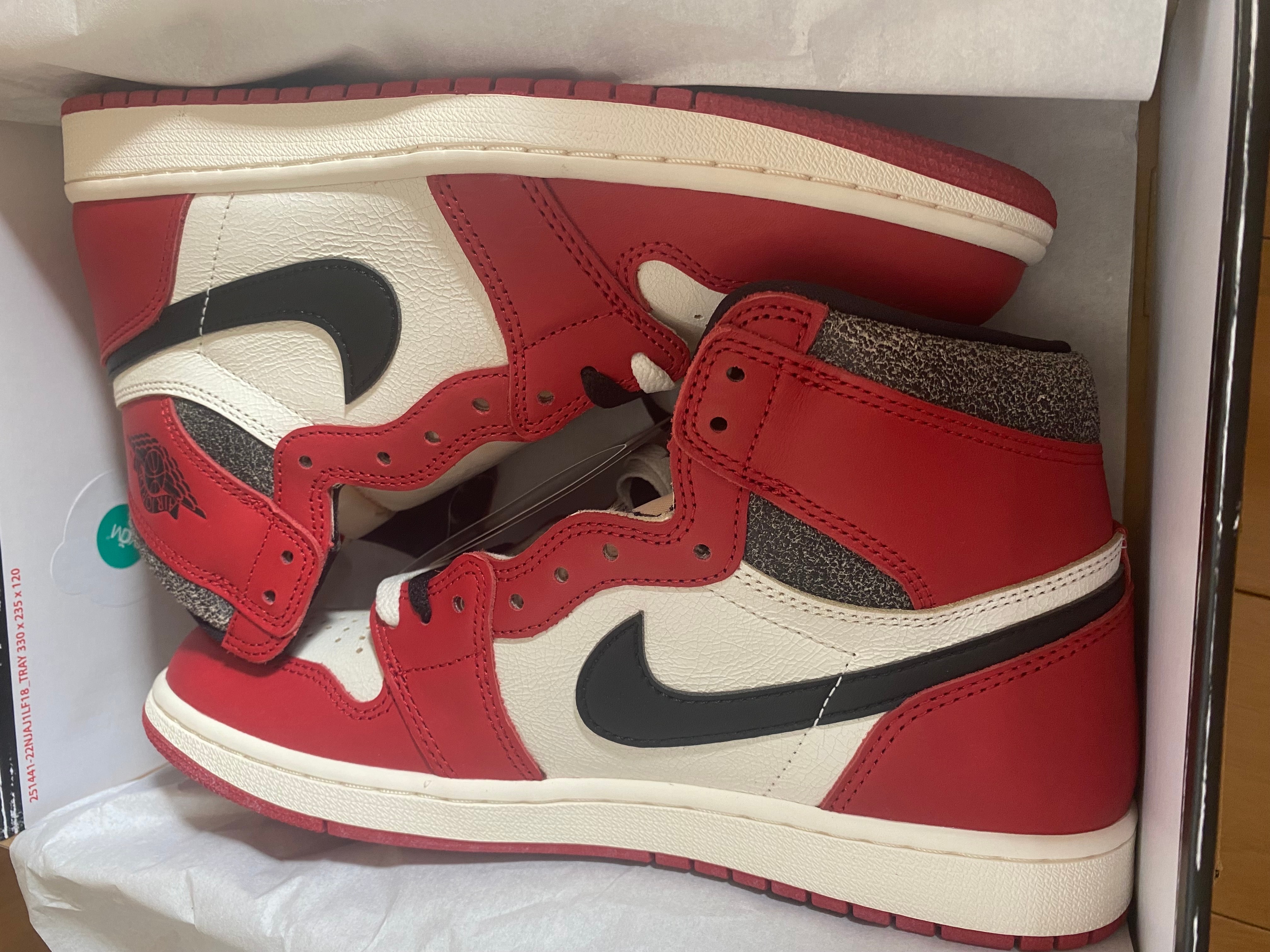 Nike Air Jordan 1 High OG "Lost & Found/Chicago"