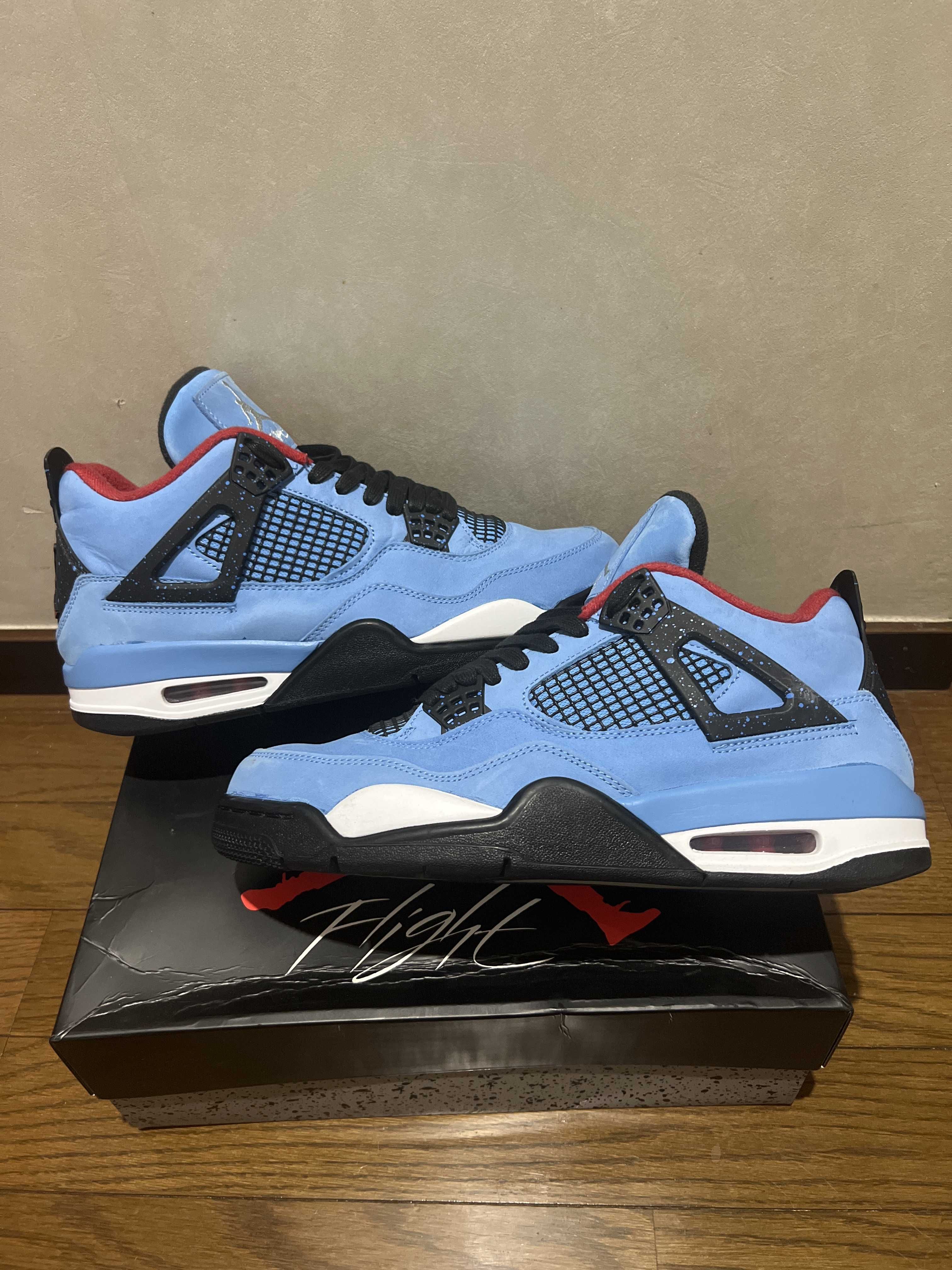 Travis Scott × Nike Air Jordan 4 Retro Cactus Jack "University Blue"