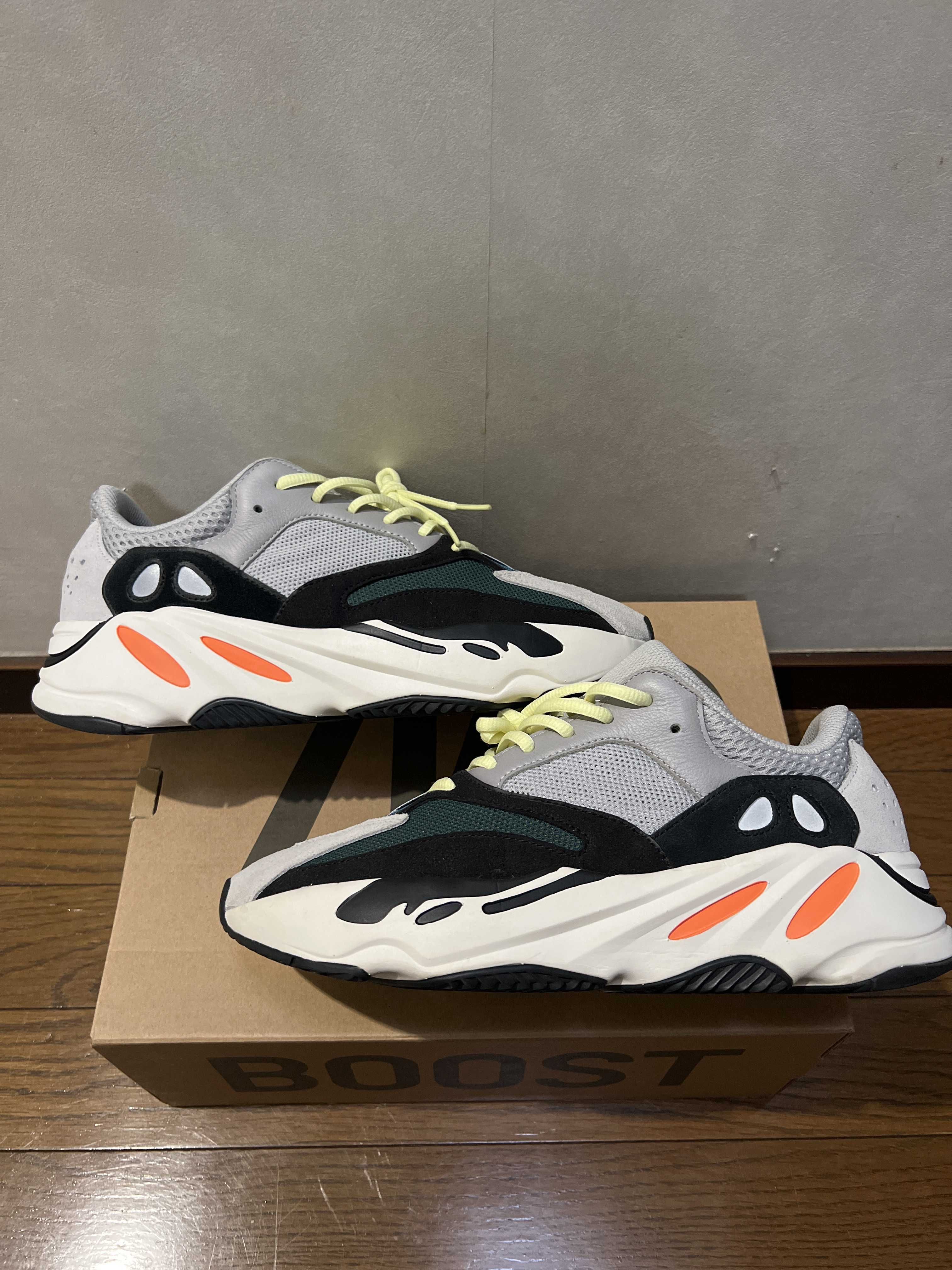 adidas YEEZY Boost 700 "Wave Runner"