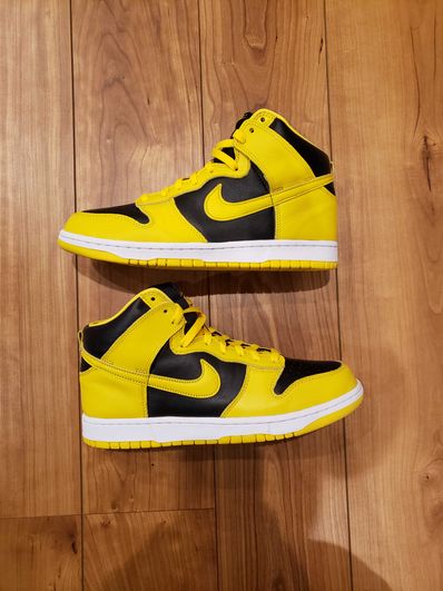 Nike Dunk High "Black/Varsity Maize"