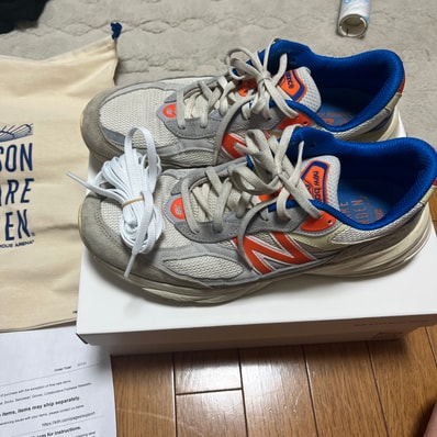 KITH × New Balance 990V6 Madison Square Garden "Sanddrift"