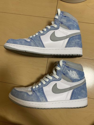 Nike Air Jordan 1 High OG "Hyper Royal"