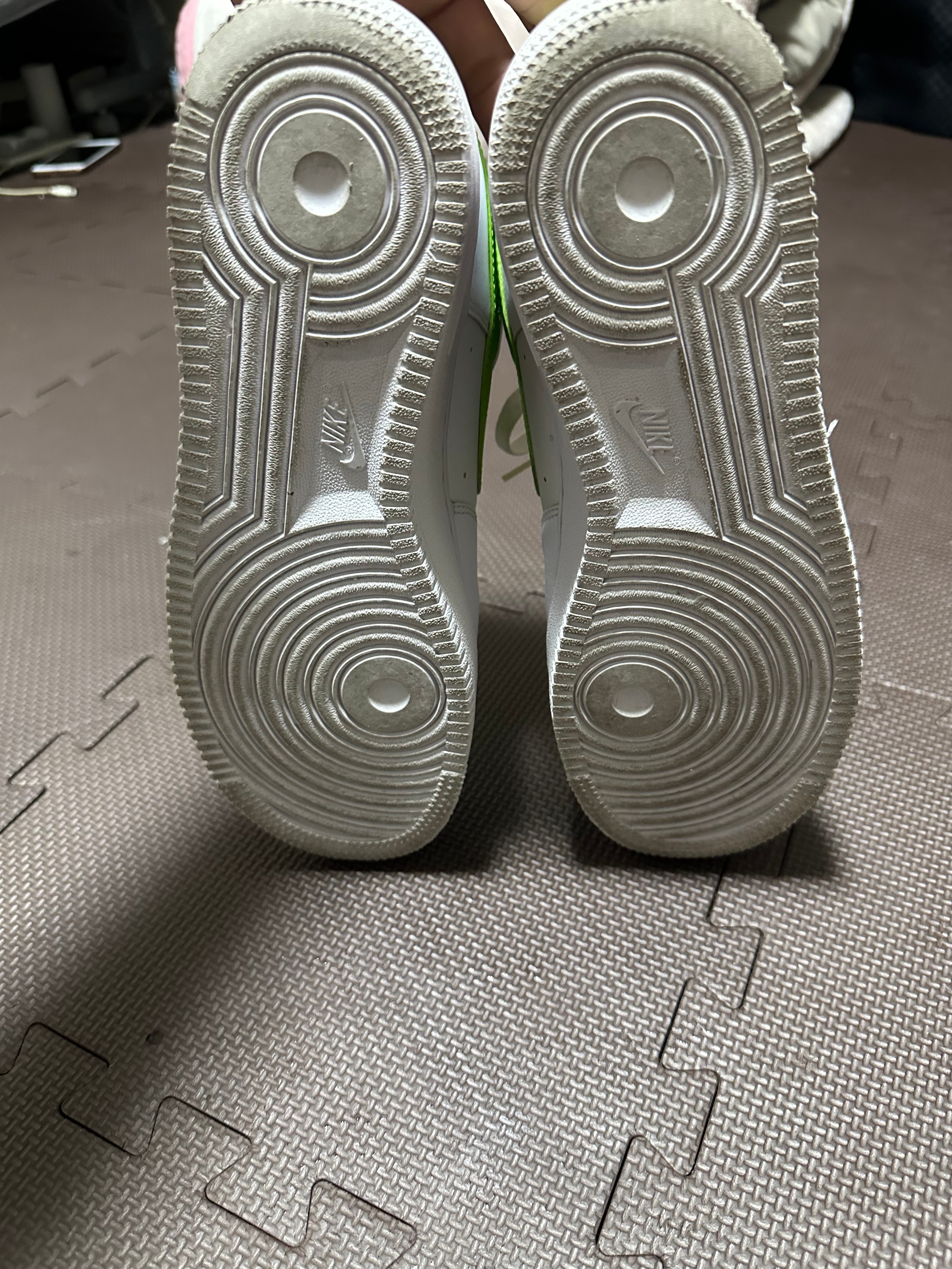 Nike Air Force 1 Low 07 "White/Kermit Green"