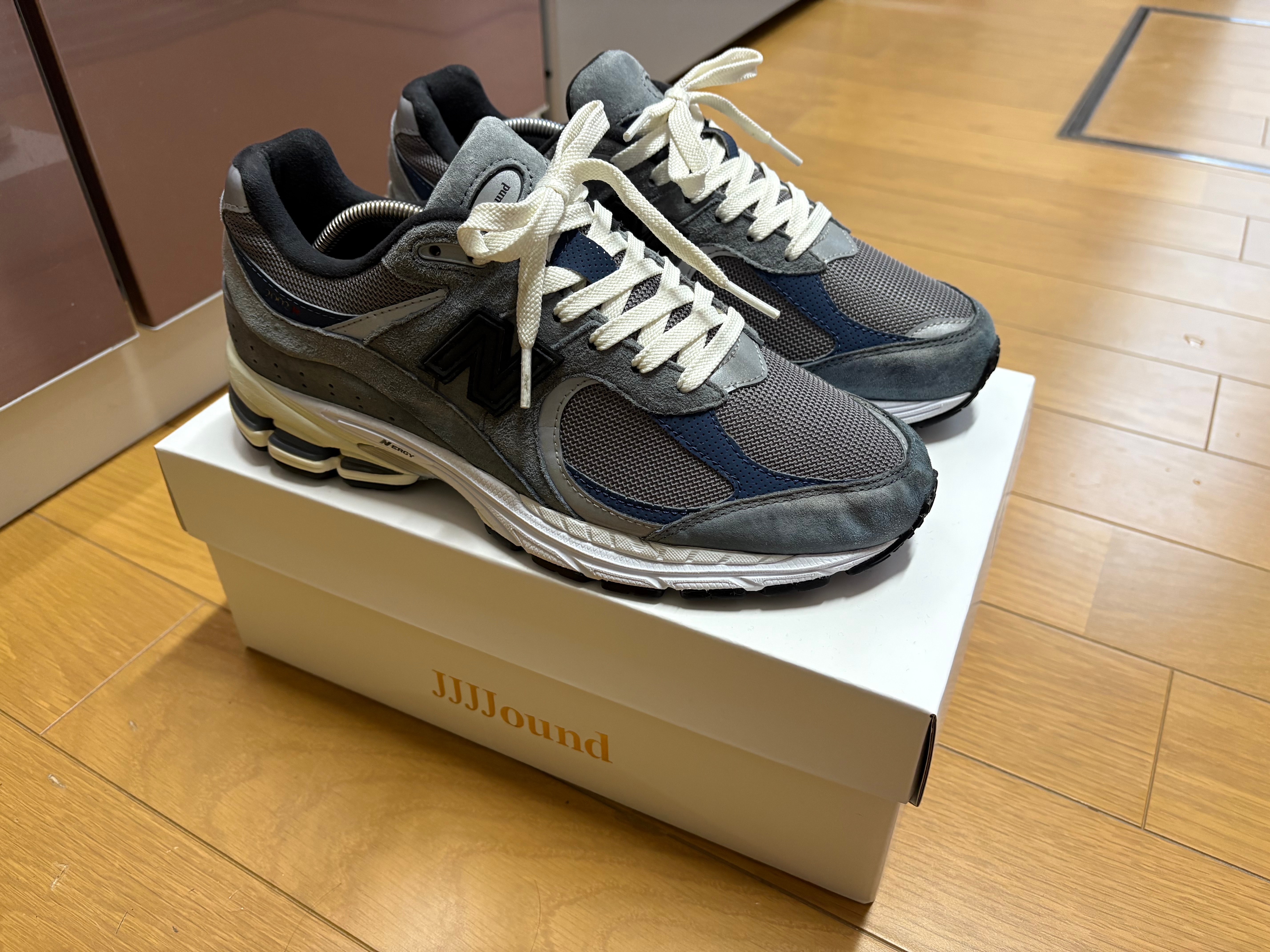 ジョウンド × ニューバランス 2002R "ストームブルー"