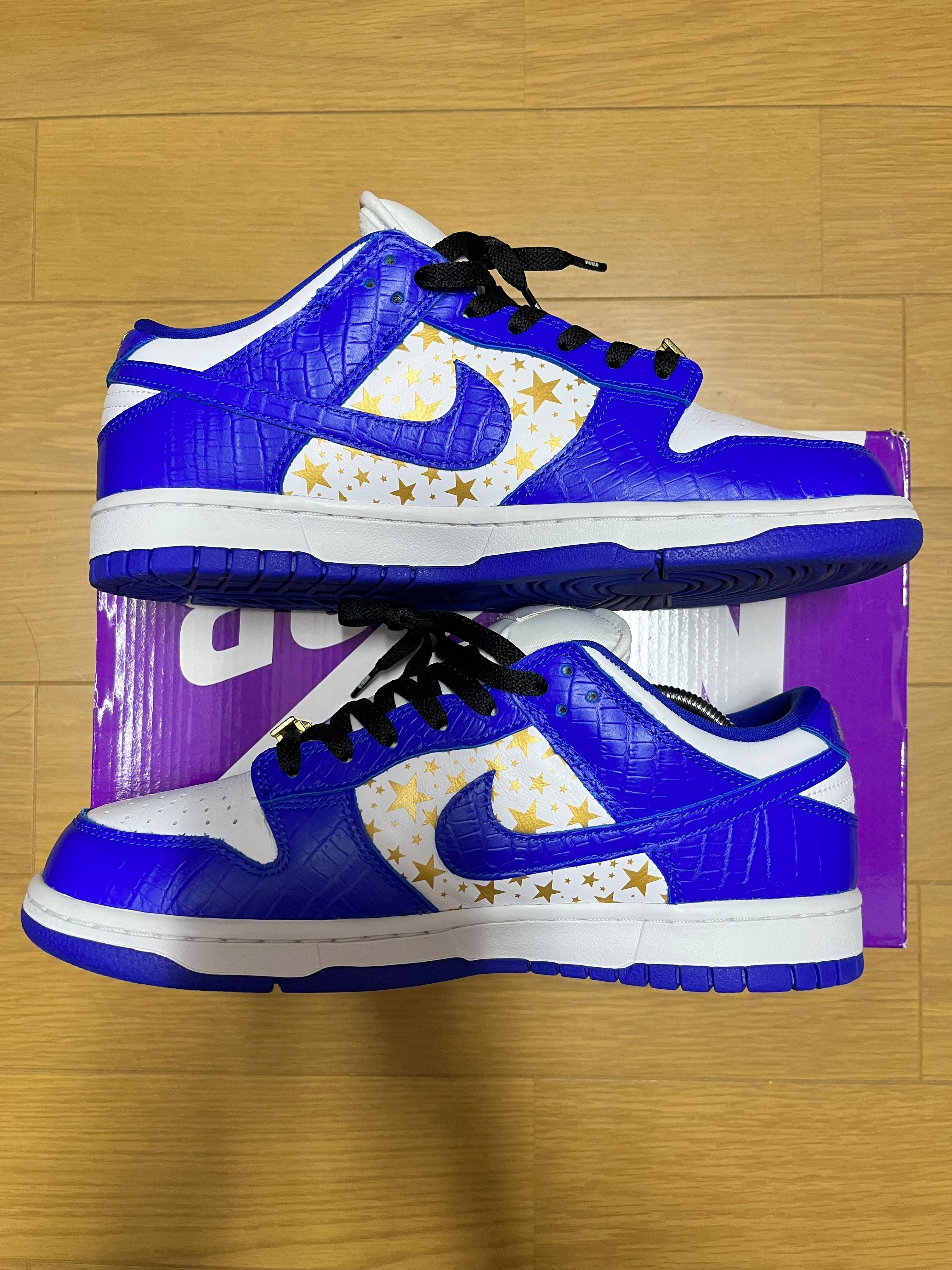 Supreme × Nike SB Dunk Low OG QS Gold Stars "White/Hyper Blue"