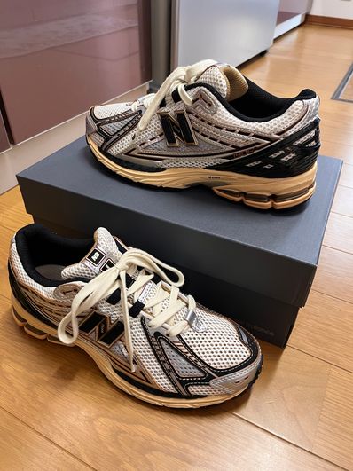 New Balance 1906R "Sea Salt"