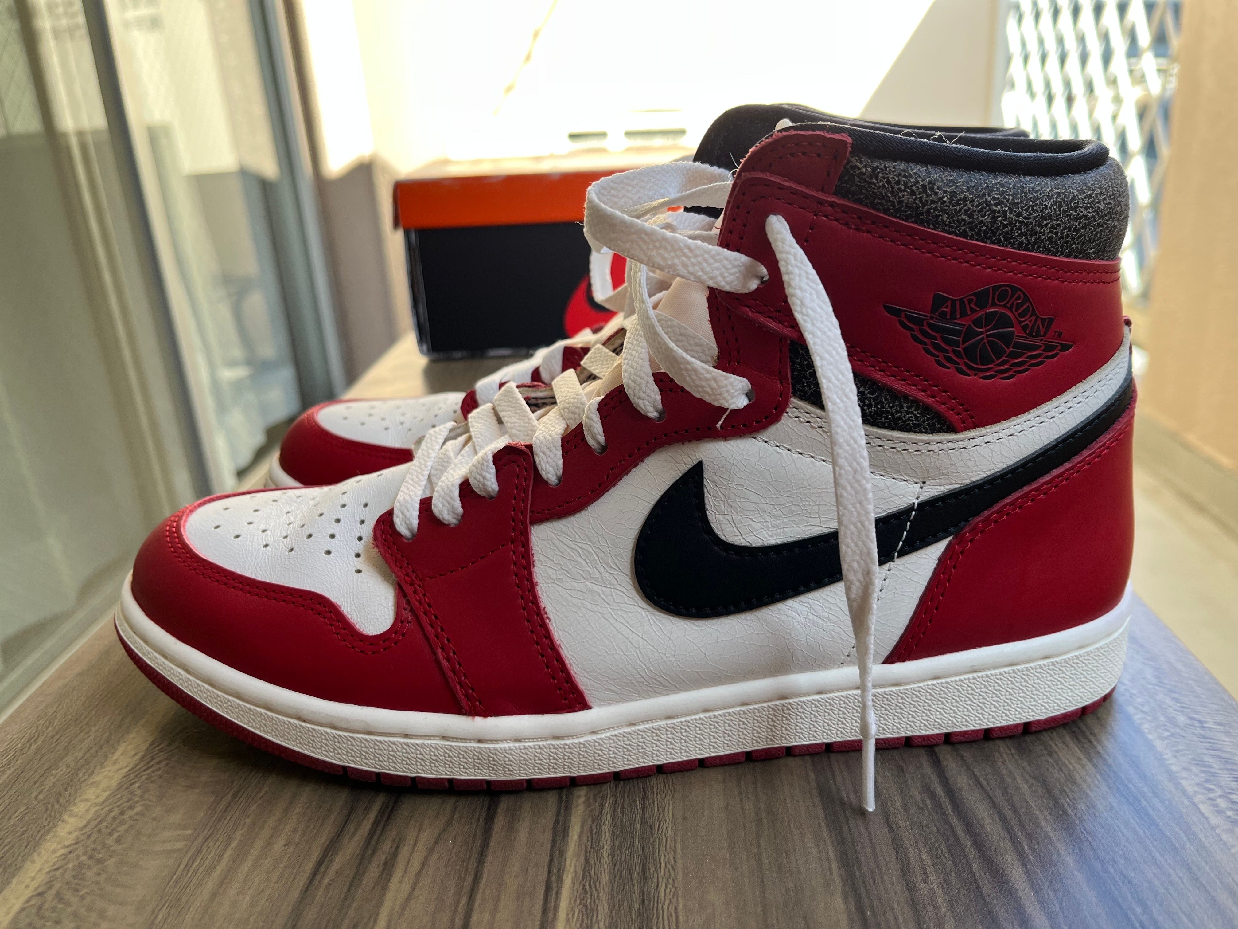 Nike Air Jordan 1 High OG "Lost & Found/Chicago"