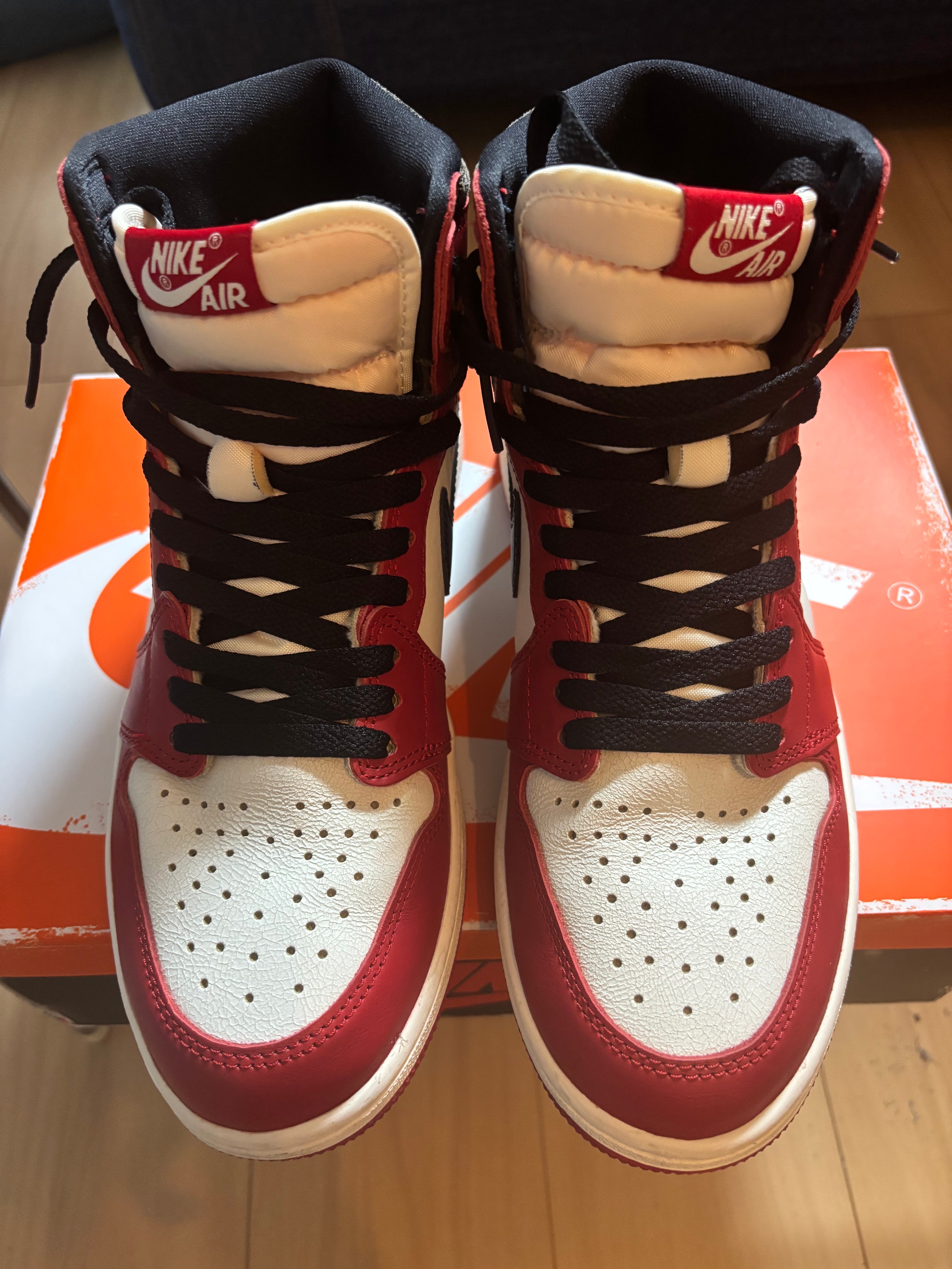 Nike Air Jordan 1 High OG "Lost & Found/Chicago"