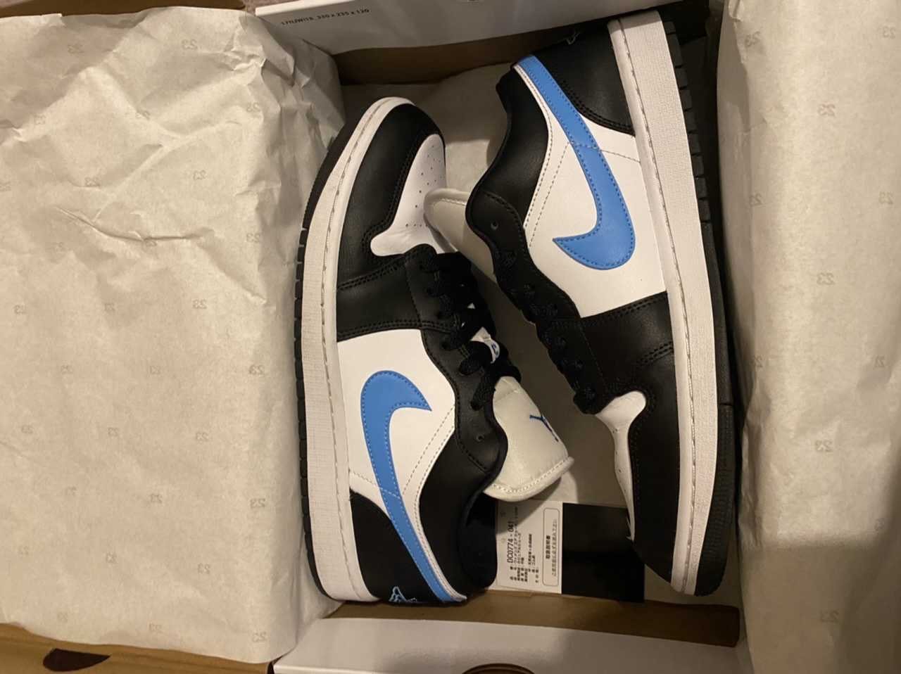 Nike Women's Air Jordan 1 Low "Black/University Blue"