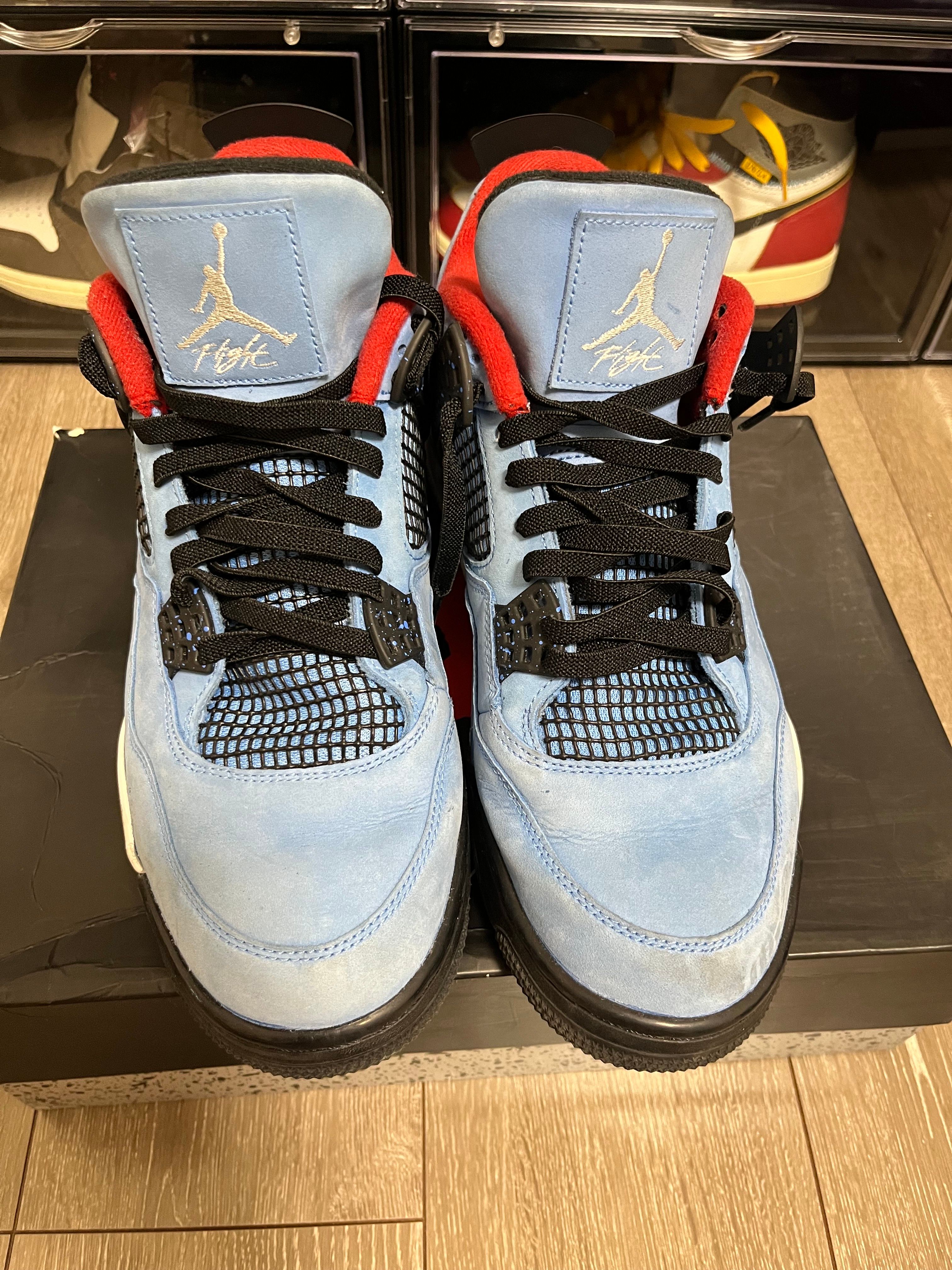 Travis Scott × Nike Air Jordan 4 Retro Cactus Jack "University Blue"