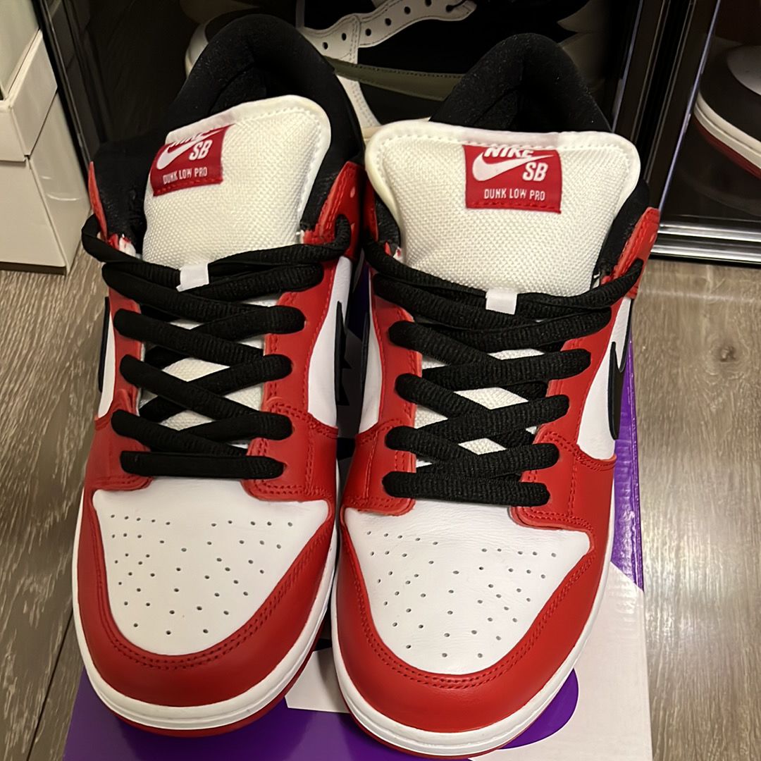 Nike SB Dunk Low Pro "J-Pack Chicago/Varsity Red and White"