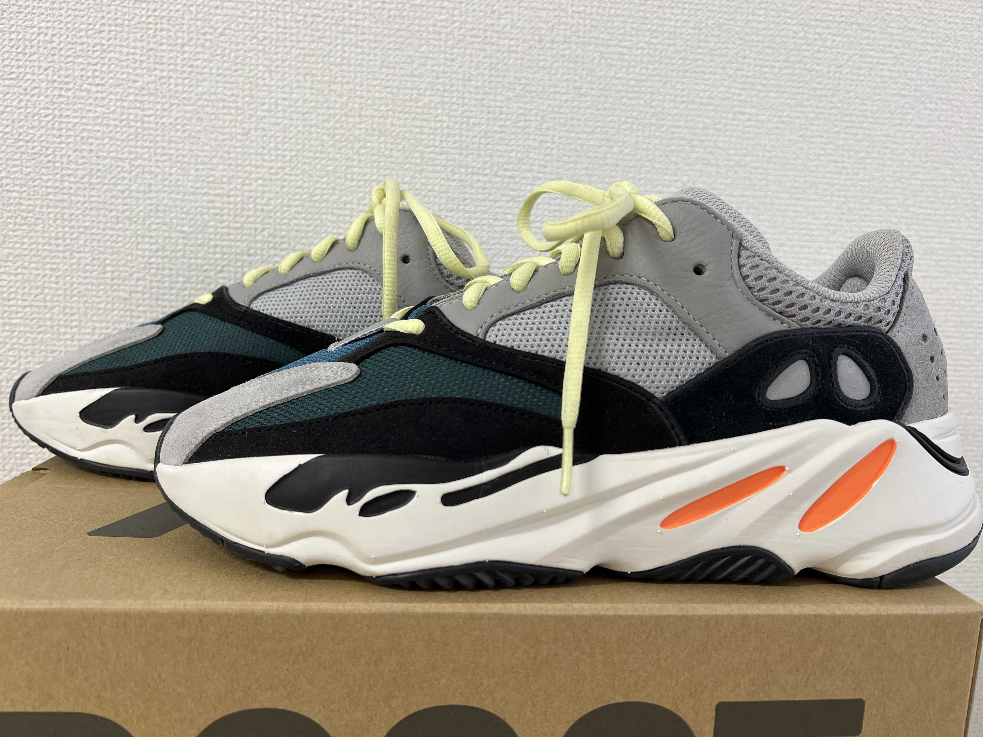 adidas YEEZY Boost 700 "Wave Runner"
