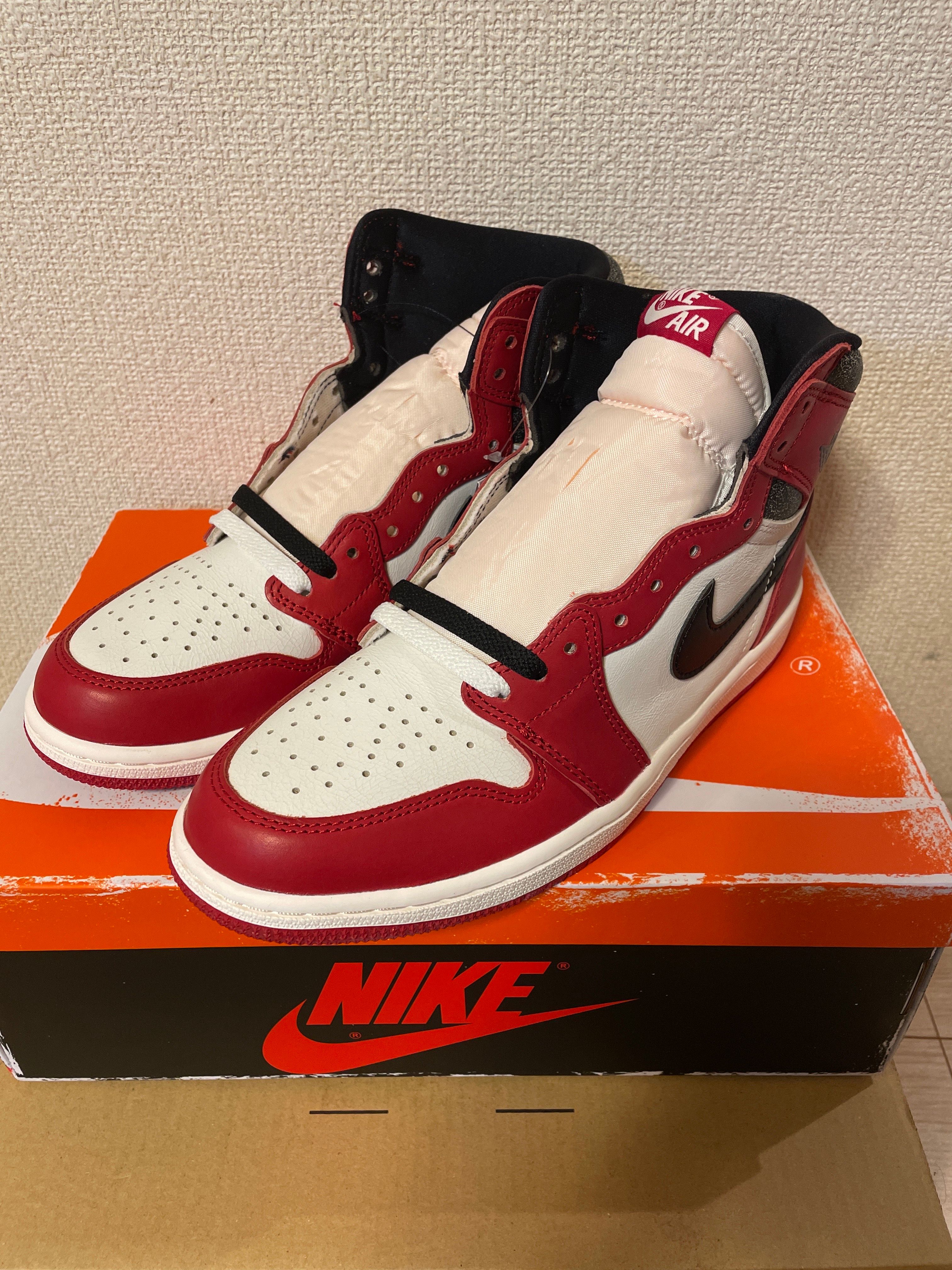 Nike Air Jordan 1 High OG "Lost & Found/Chicago"