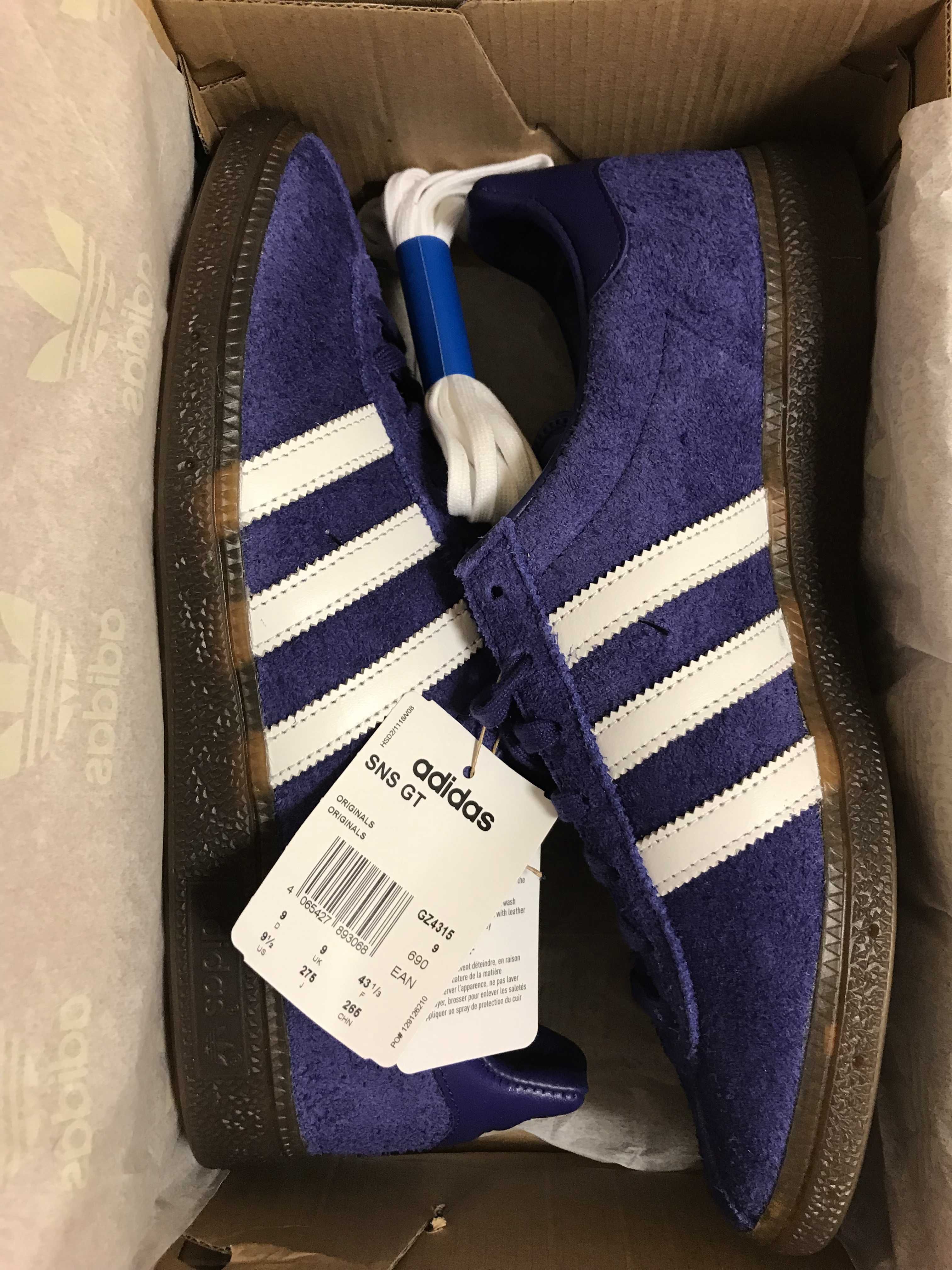 Sneakersnstuff (SNS) × adidas SNS GT "Tokyo"