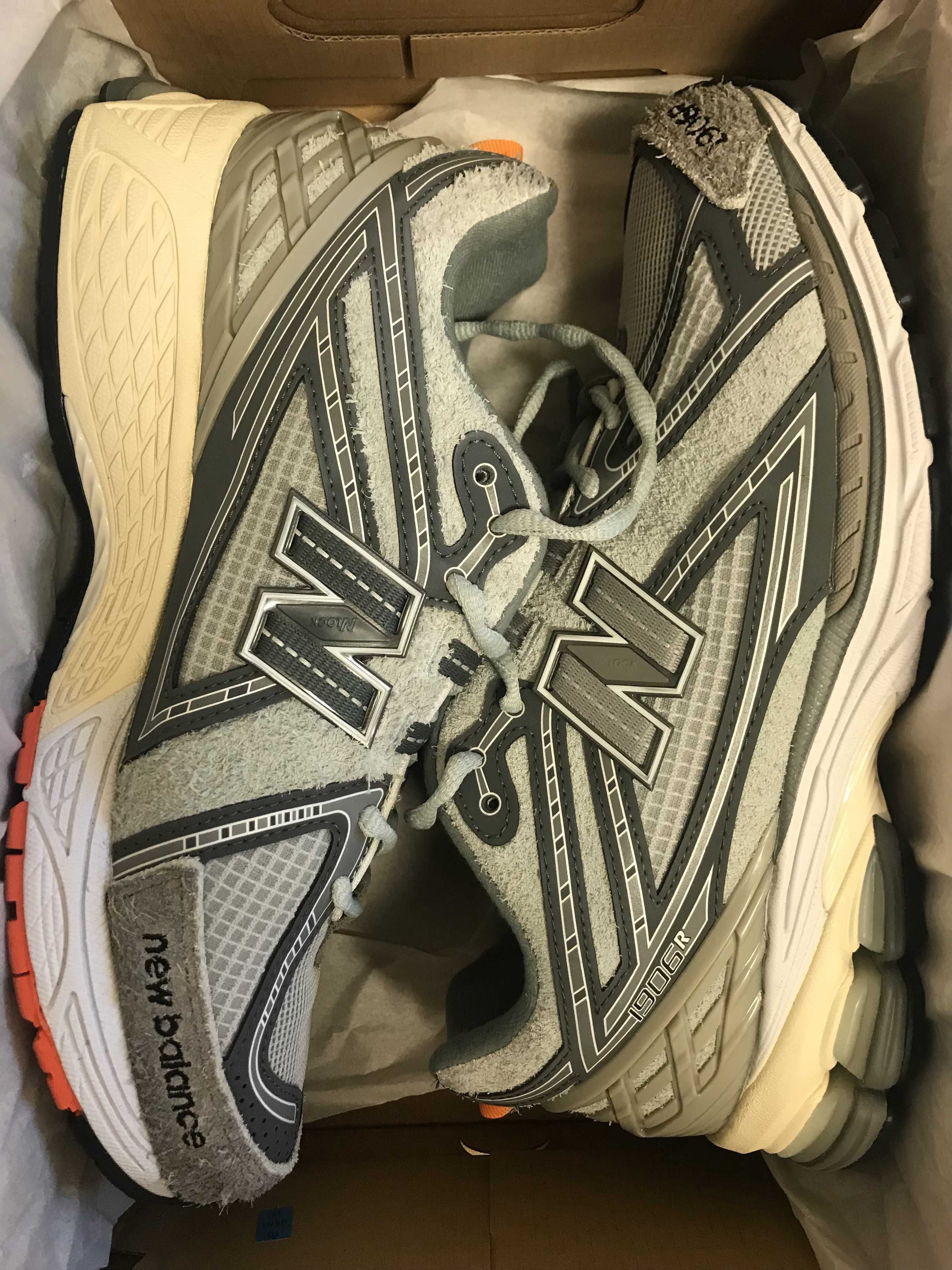 N.HOOLYWOOD × INVINCIBLE × New Balance 1906R "Gray"