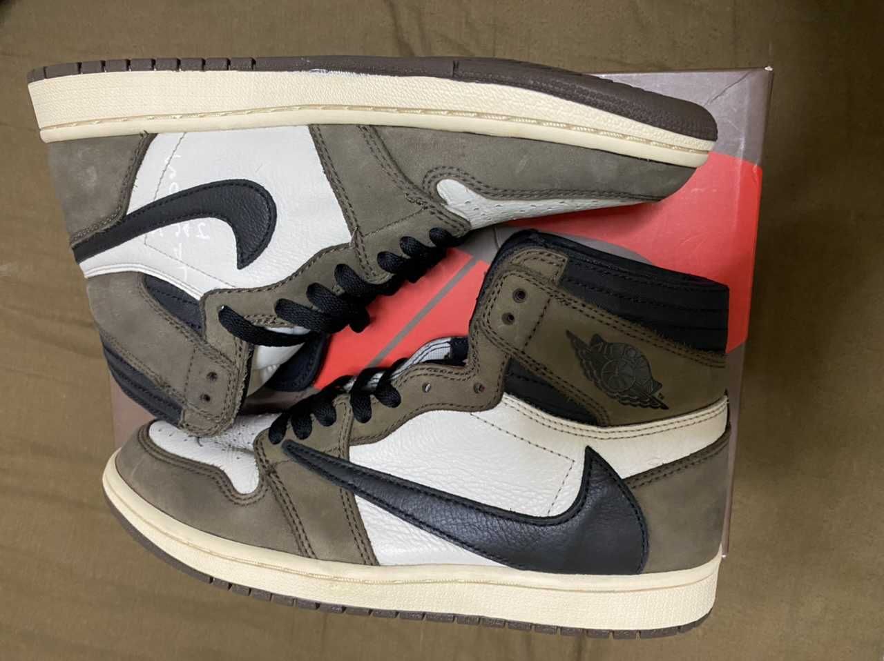 Travis Scott × Nike Air Jordan 1 Retro High OG TS SP "Sail/Dark Mocha"