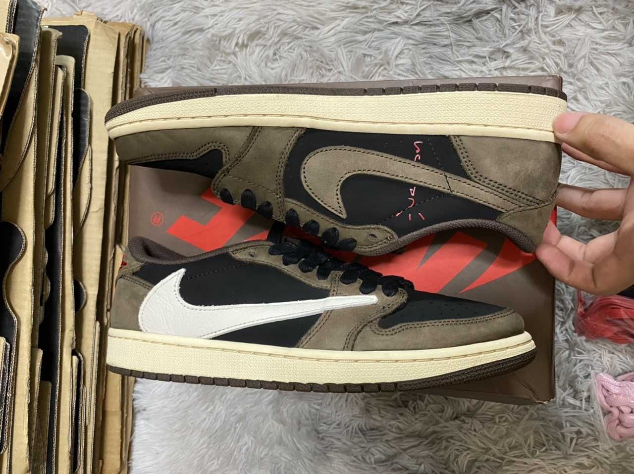 Travis Scott × Nike Air Jordan 1 Low OG SP-T "Black/Dark Mocha"