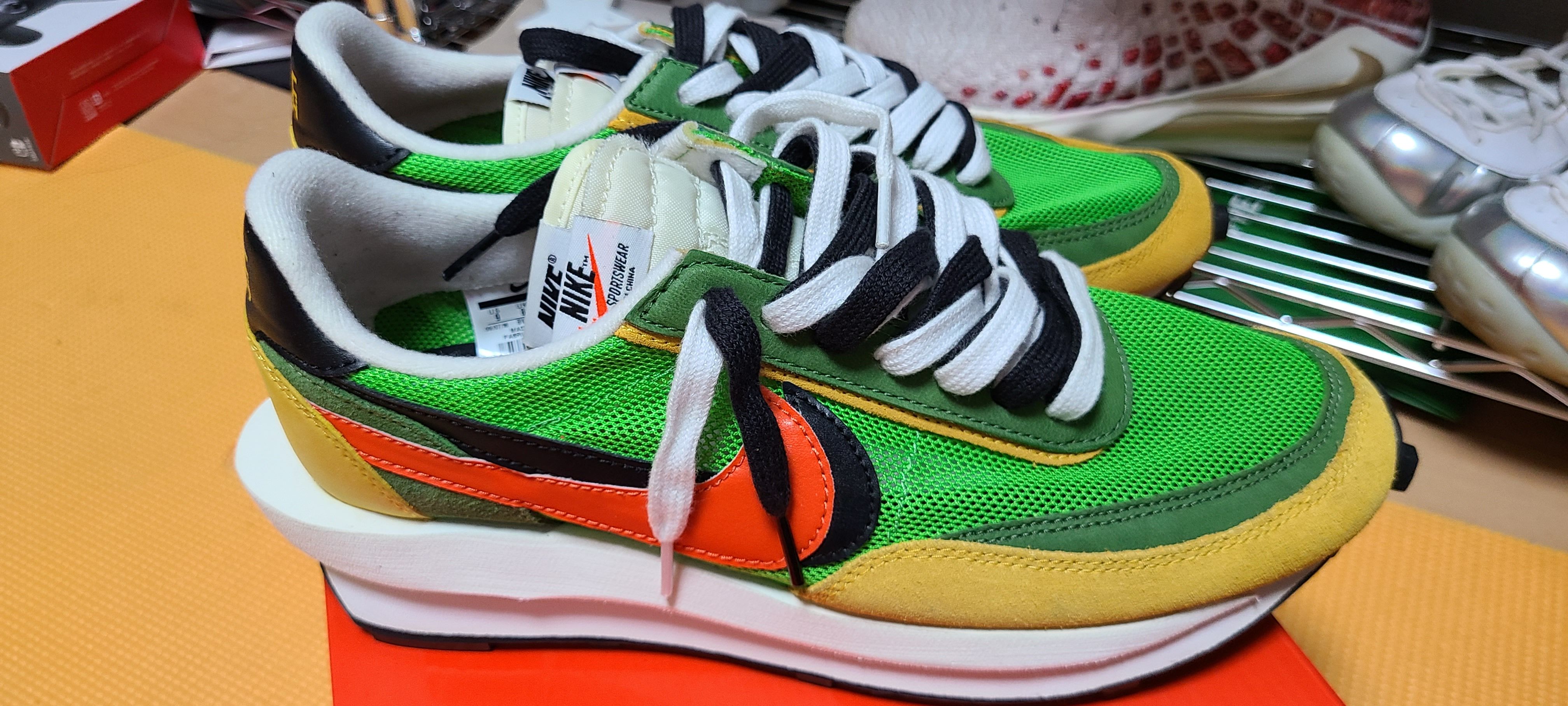 sacai × Nike LDV Waffle "Green"