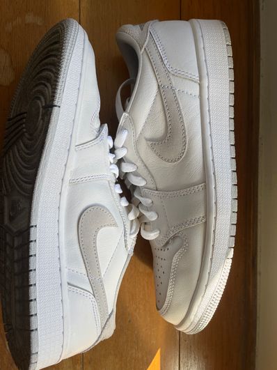 Nike Air Jordan 1 Low OG "Neutral Grey"