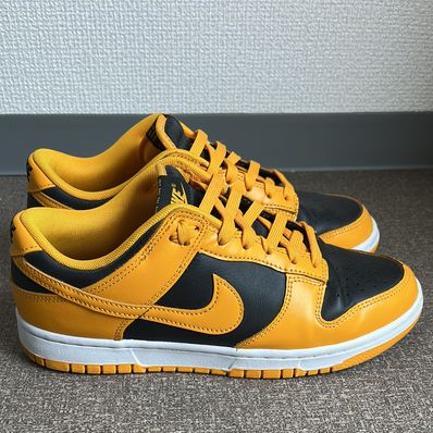 Nike Dunk Low "Championship Goldenrod"