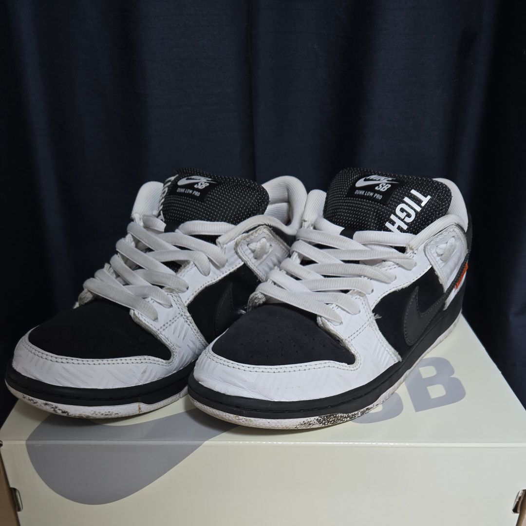 TIGHTBOOTH × Nike SB Dunk Low Pro QS "Black and White"