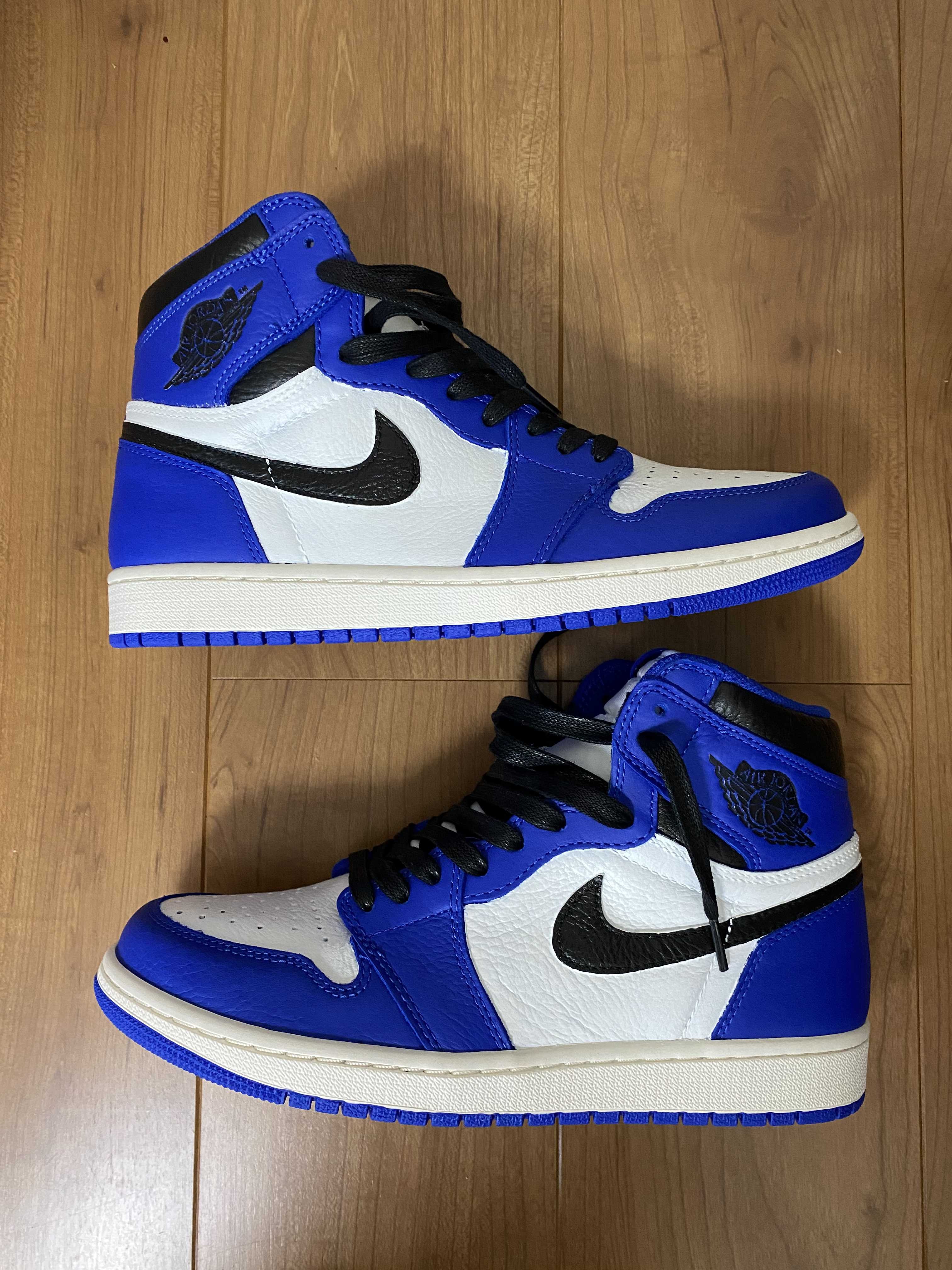 NIKE AIR JORDAN 1 RETRO HIGH "HYPER ROYAL"