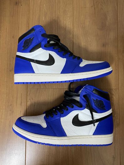 NIKE AIR JORDAN 1 RETRO HIGH "HYPER ROYAL"