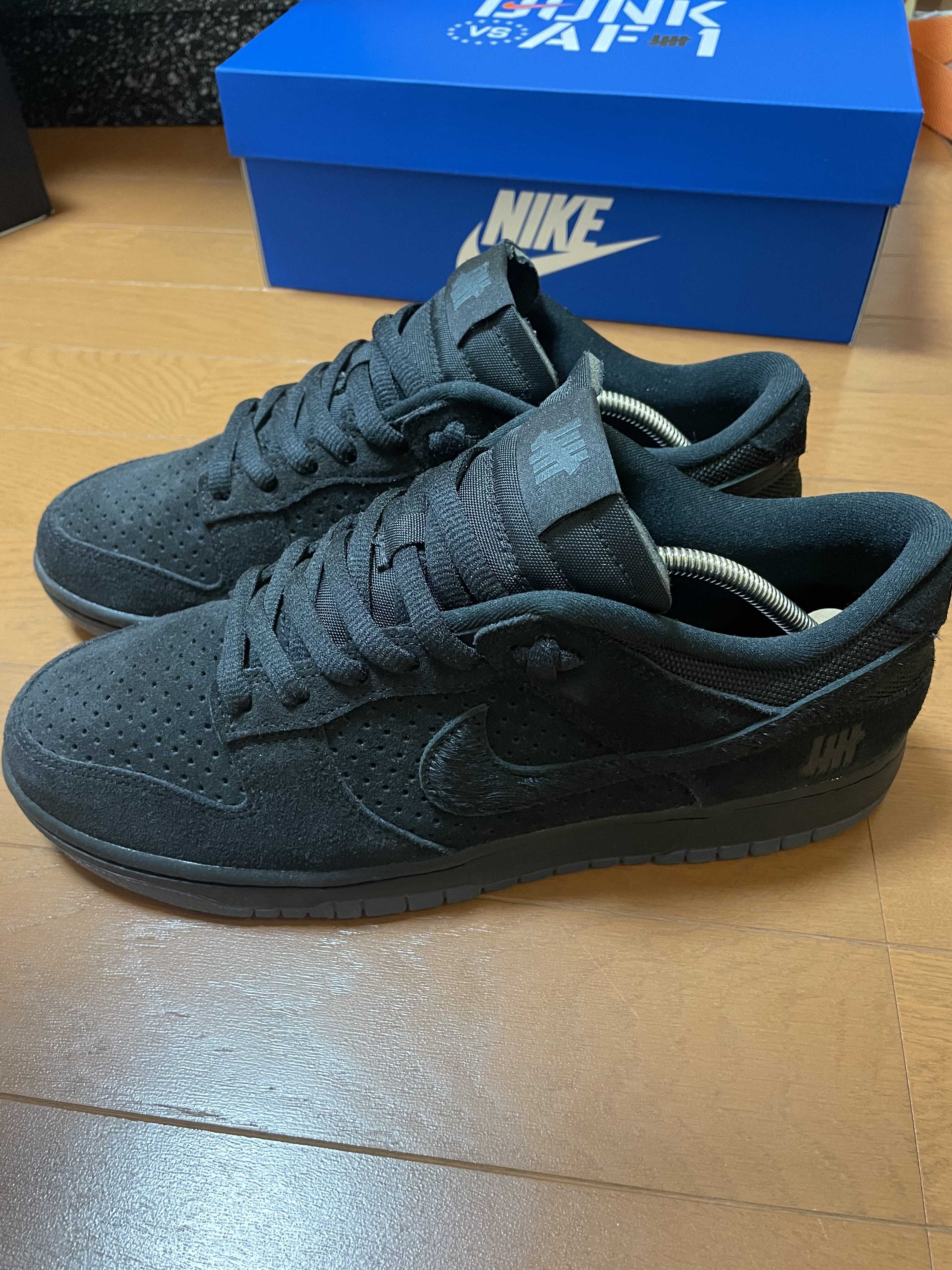 UNDEFEATED × Nike Dunk Low SP "5 ON IT"