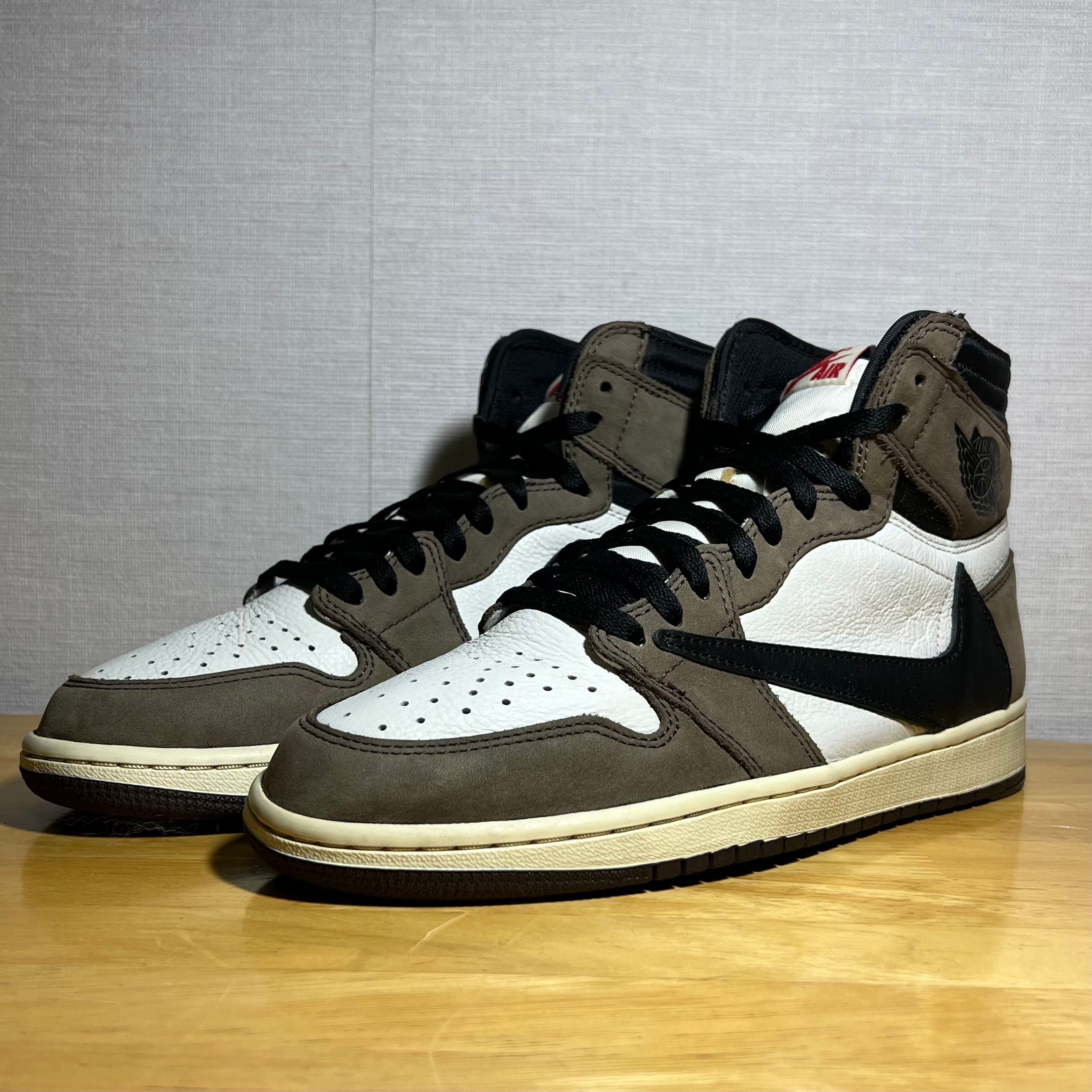 Travis Scott × Nike Air Jordan 1 Retro High OG TS SP "Sail/Dark Mocha"
