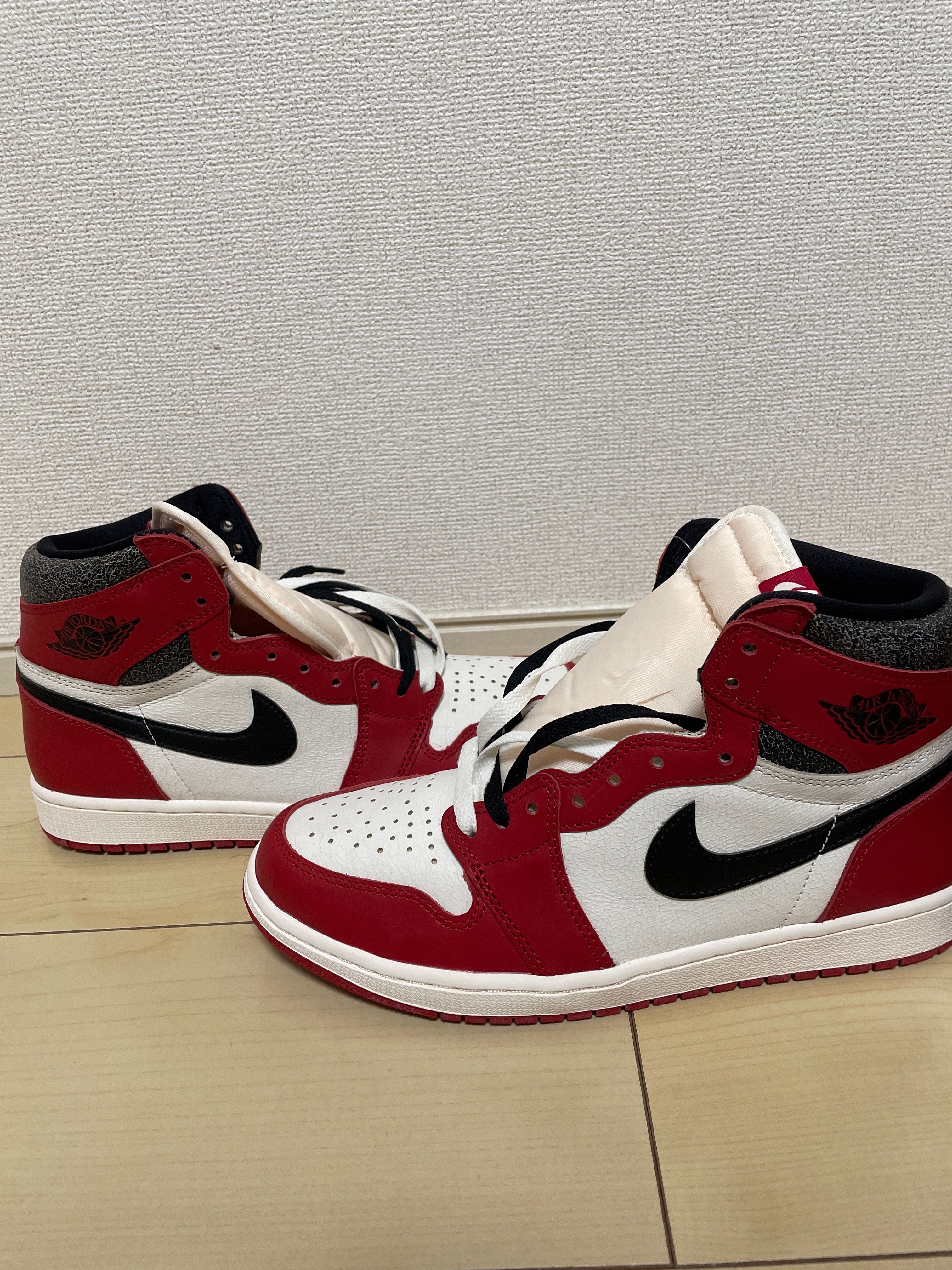 Nike Air Jordan 1 High OG "Lost & Found/Chicago"