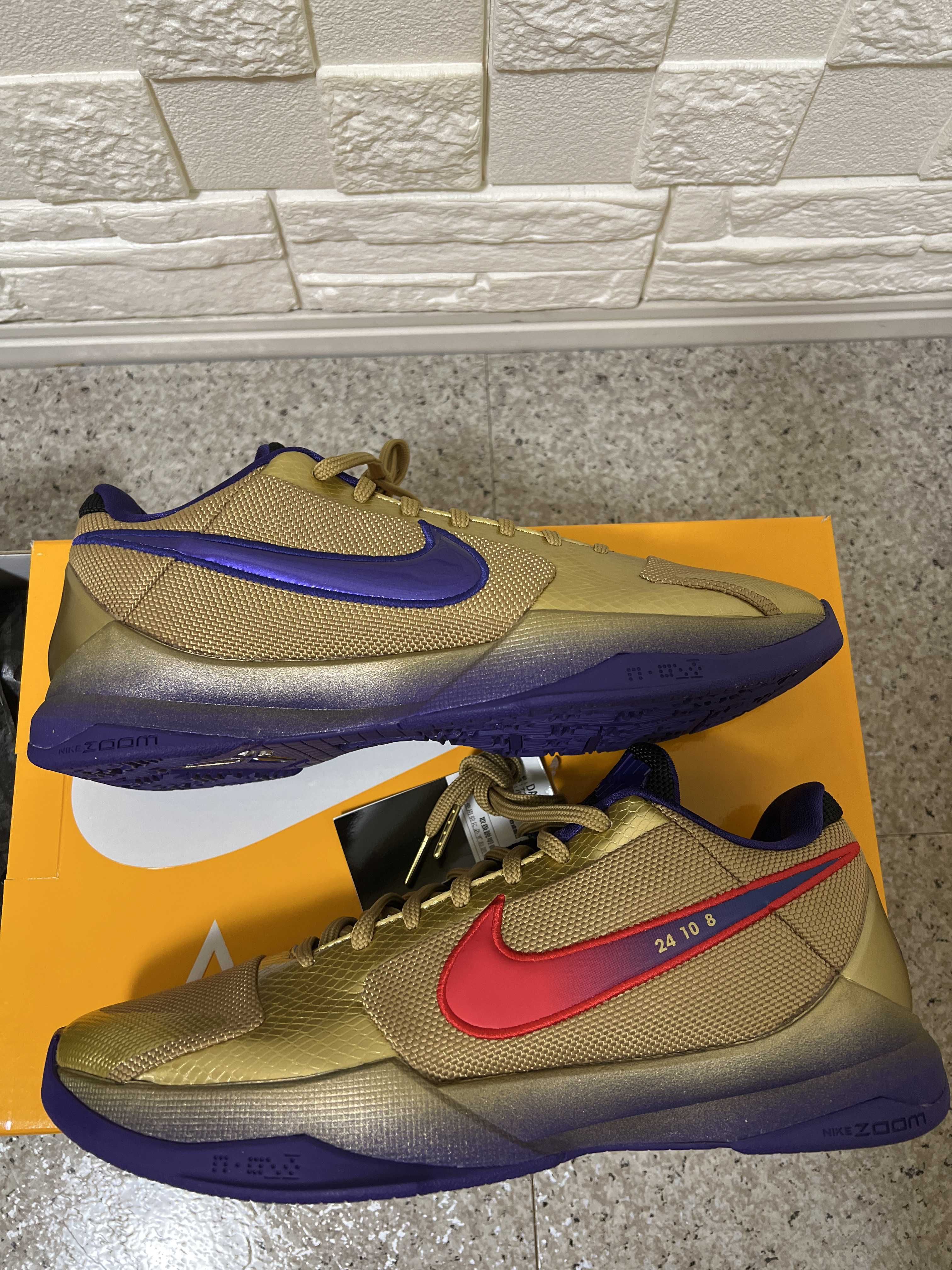 UNDEFEATED × Nike Kobe 5 Protro "Hall Of Fame"