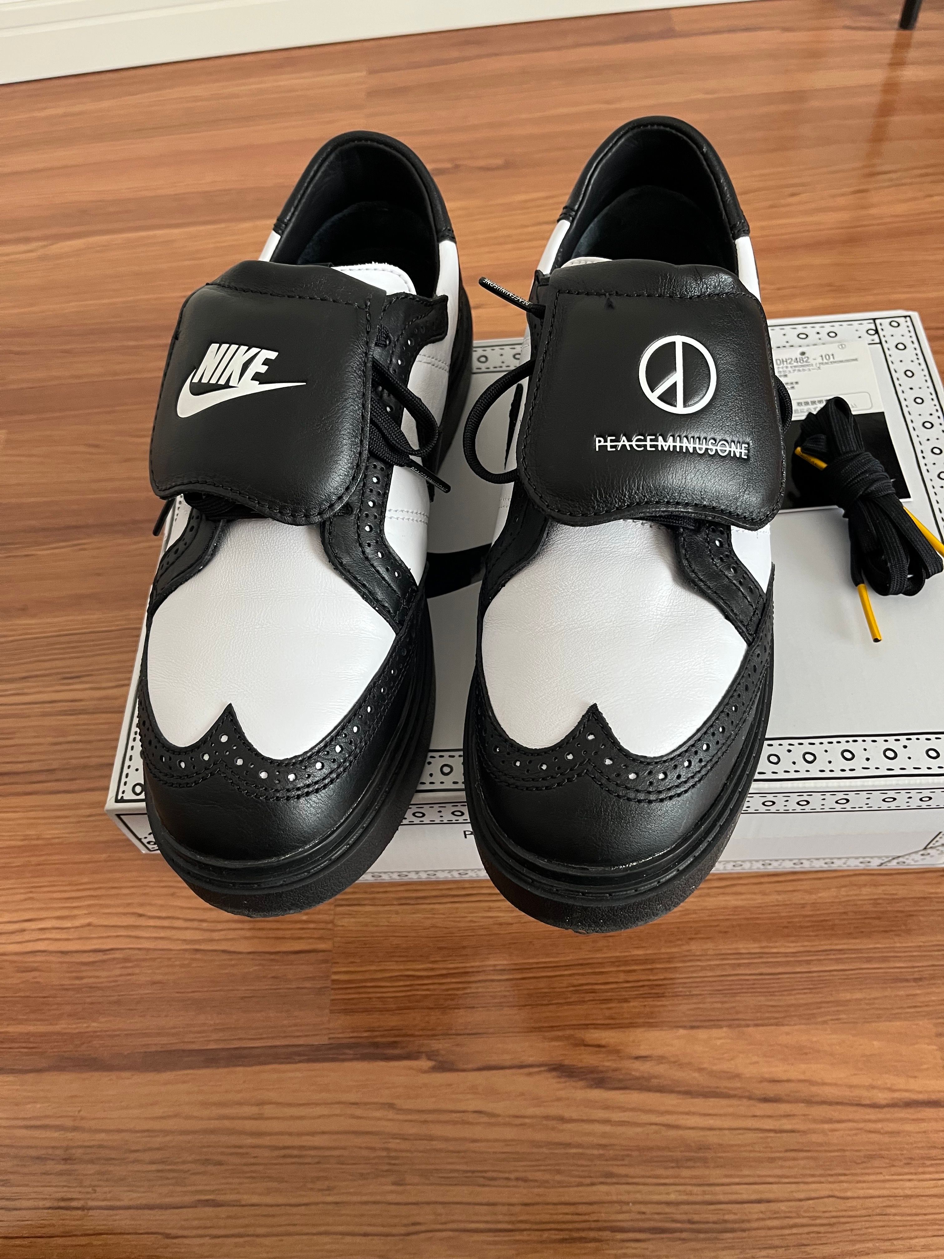 PEACEMINUSONE × Nike Kwondo 1 "Black and White" / G-DRAGON
