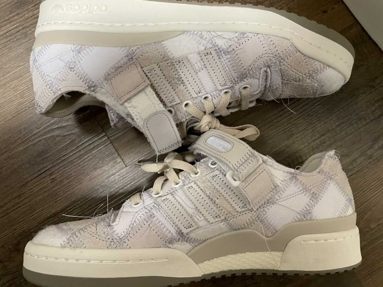 RECOUTURE × atmos × adidas Forum Low SH "White Tint"