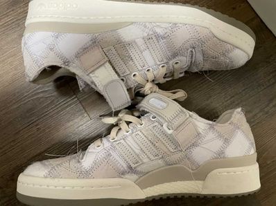 RECOUTURE × atmos × adidas Forum Low SH "White Tint"