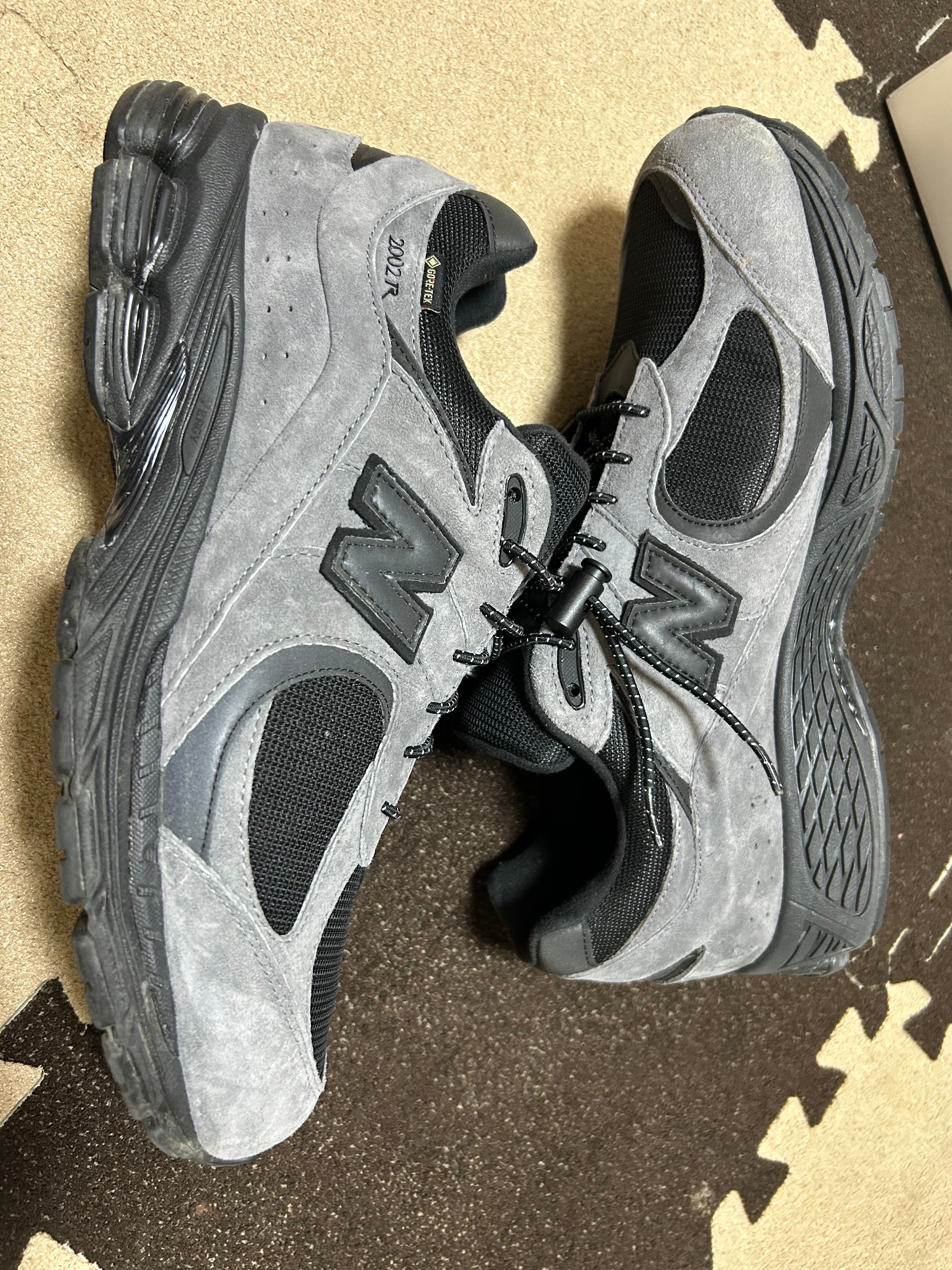 JJJJound × New Balance 2002R GORE-TEX "Charcoal" M2002RXZ