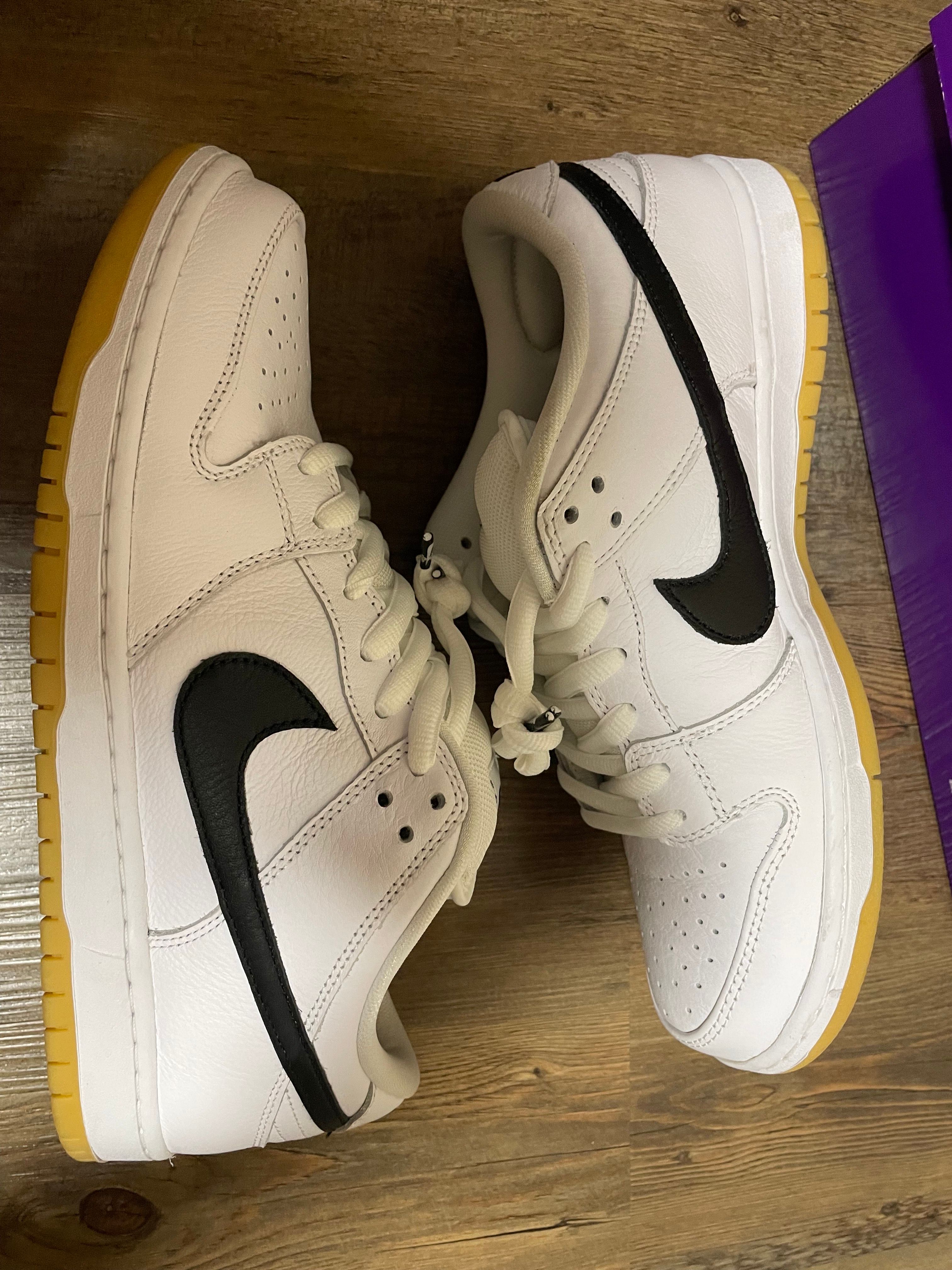 Nike SB Dunk Low Pro "White/Black-White-Gum Light Brown"
