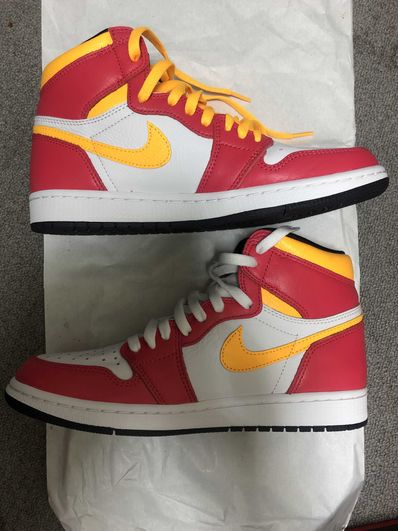 Nike Air Jordan 1 High OG "Light Fusion Red"
