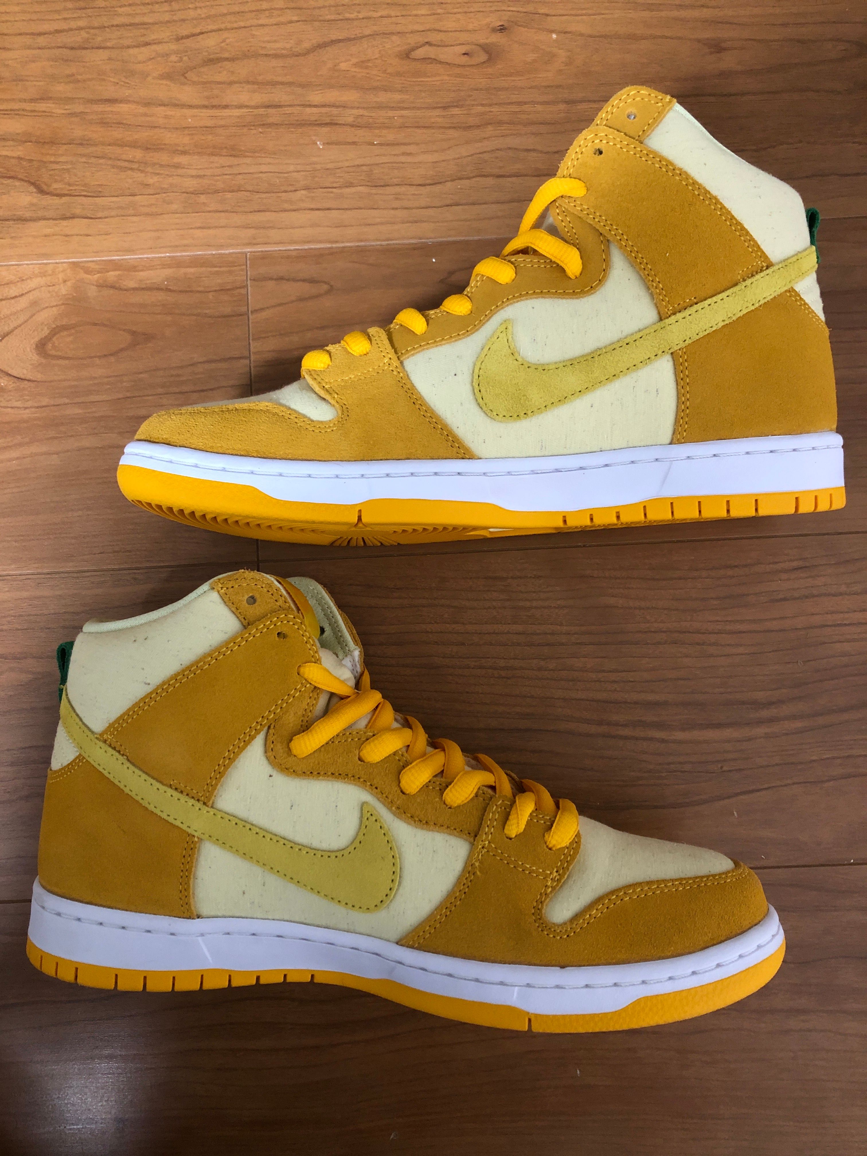 Nike SB Dunk High "Pineapple"