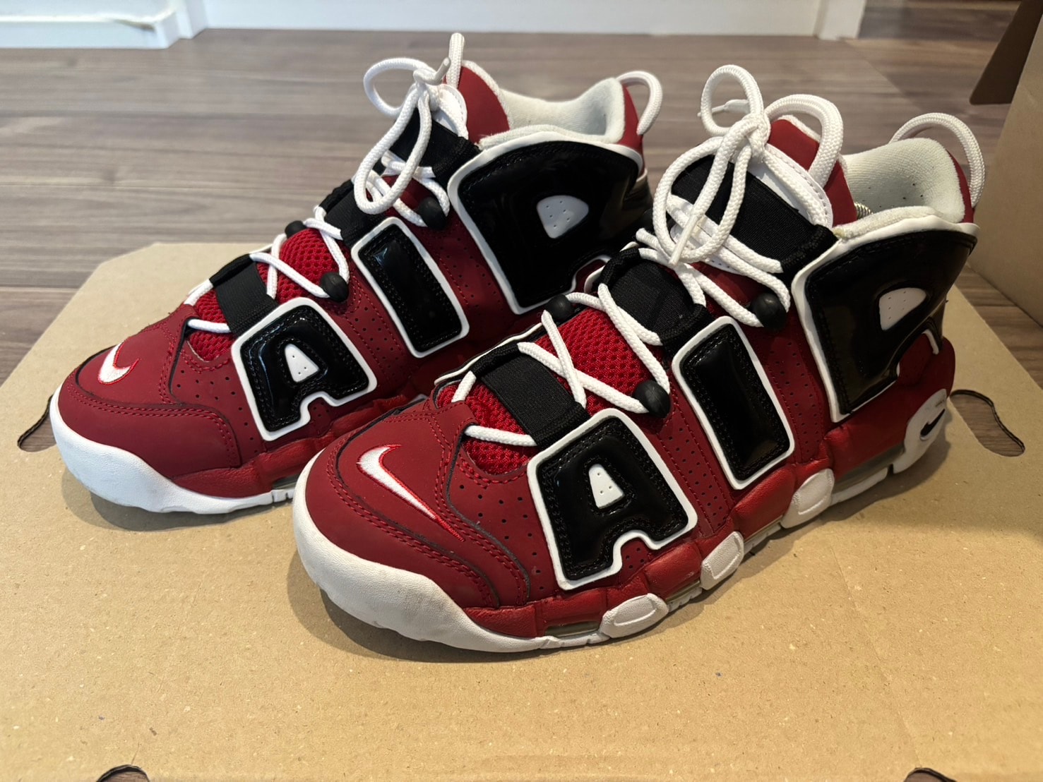 Nike Air More Uptempo ’96 "Black and Varsity Red" (2021)