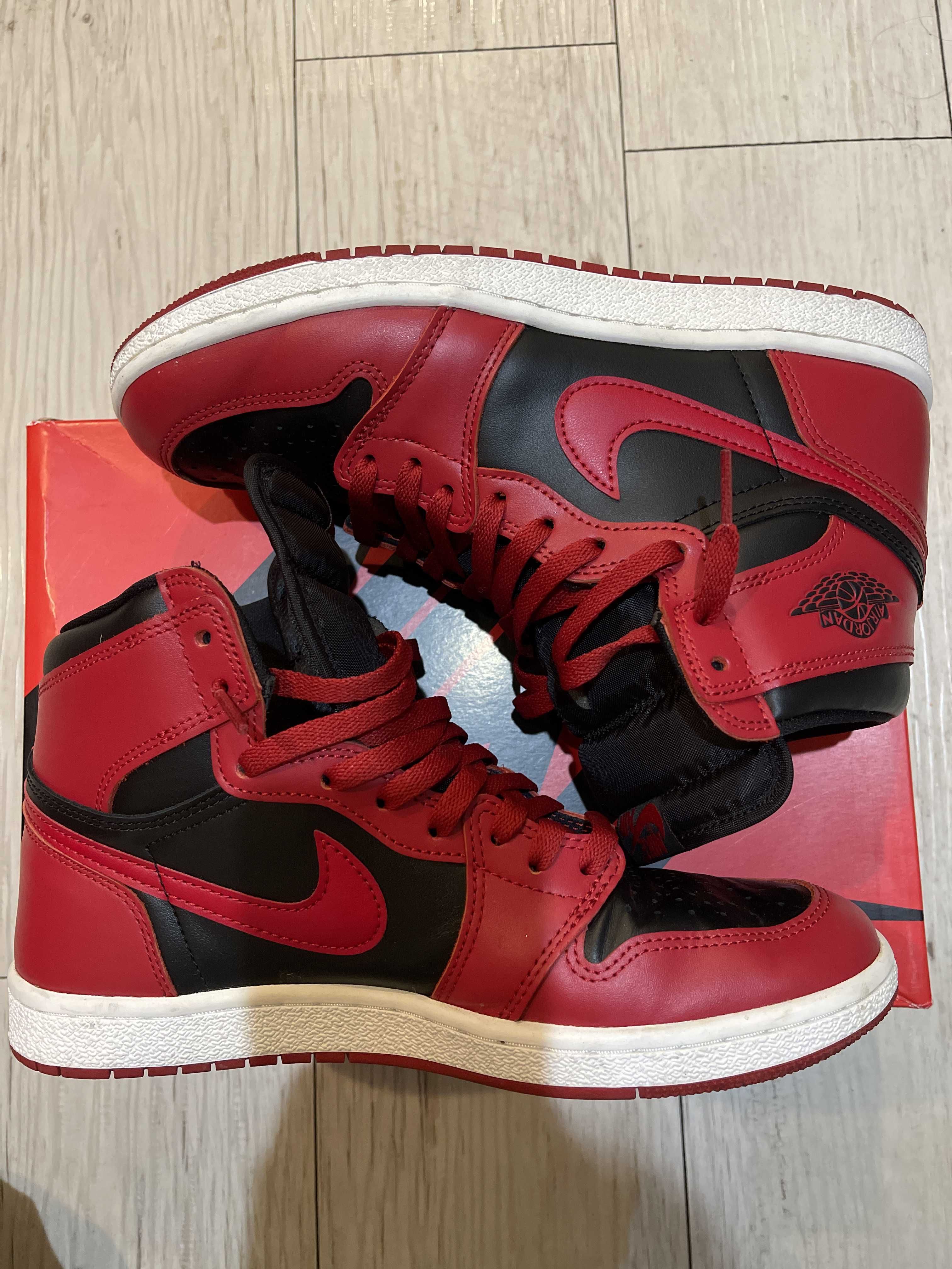 Nike Air Jordan 1 High ’85 "Varsity Red"