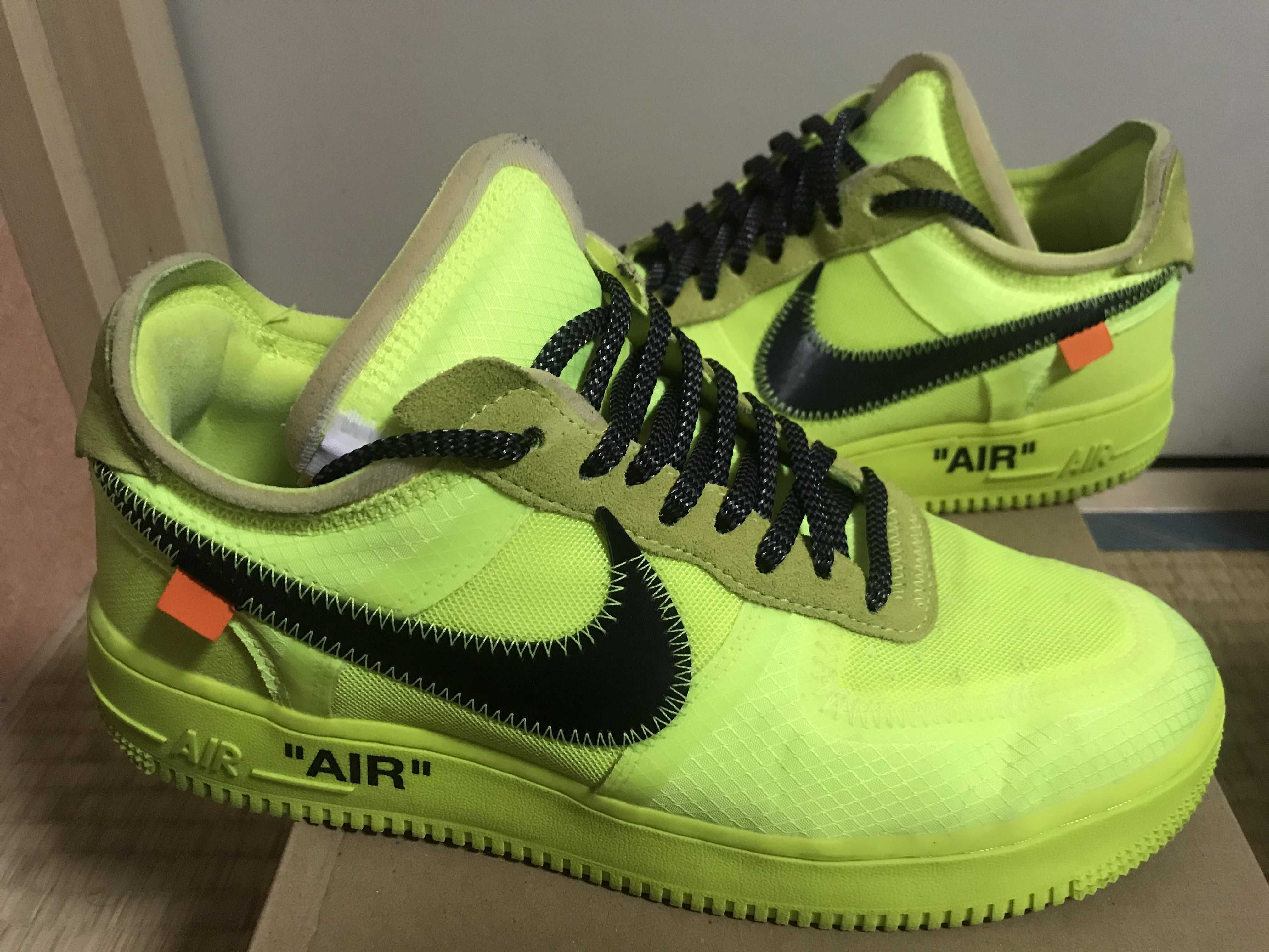 Off-White × Nike Air Force 1 Low "Volt"