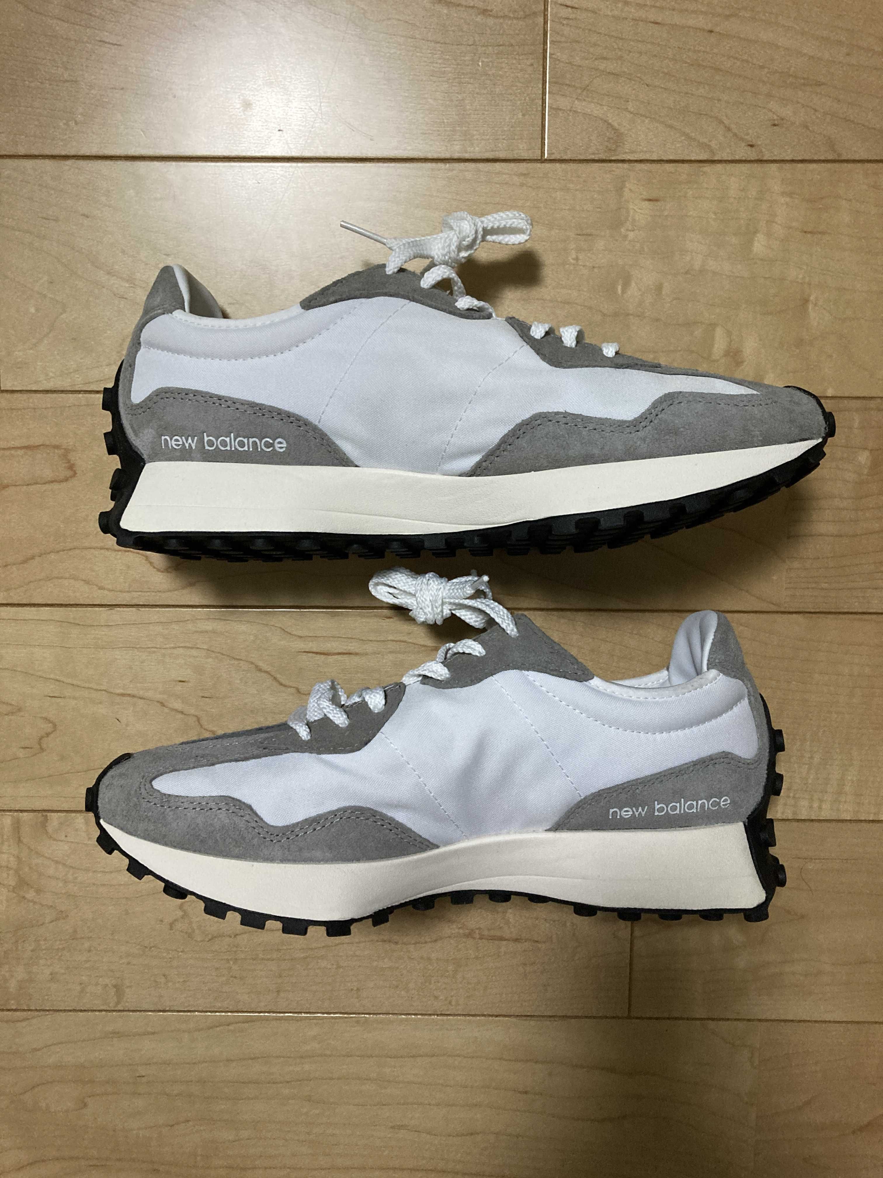 New Balance 327 "Gray"