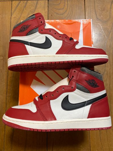 Nike Air Jordan 1 High OG "Lost & Found/Chicago"