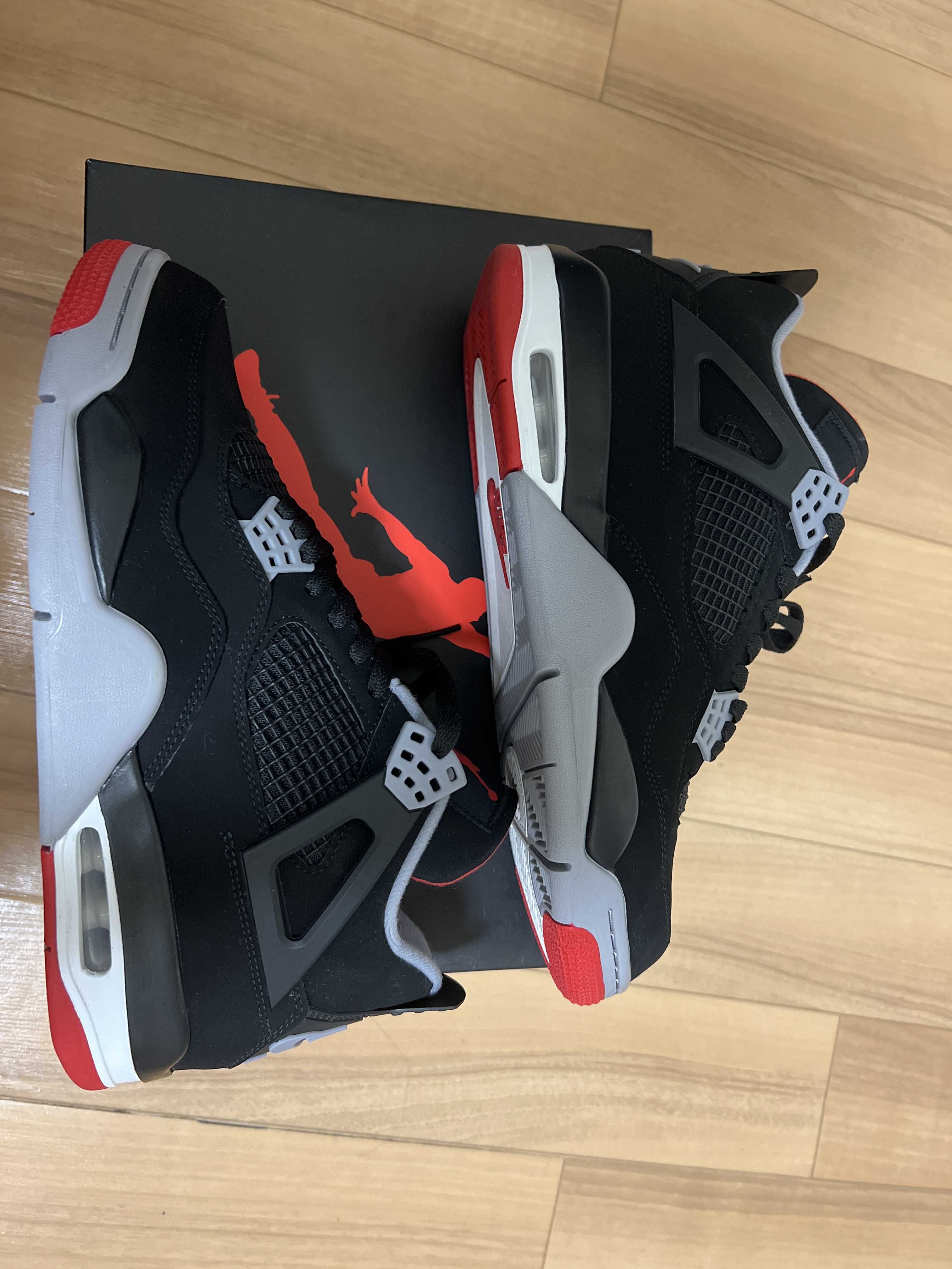 Nike Air Jordan 4 Retro "Bred" (2019)  