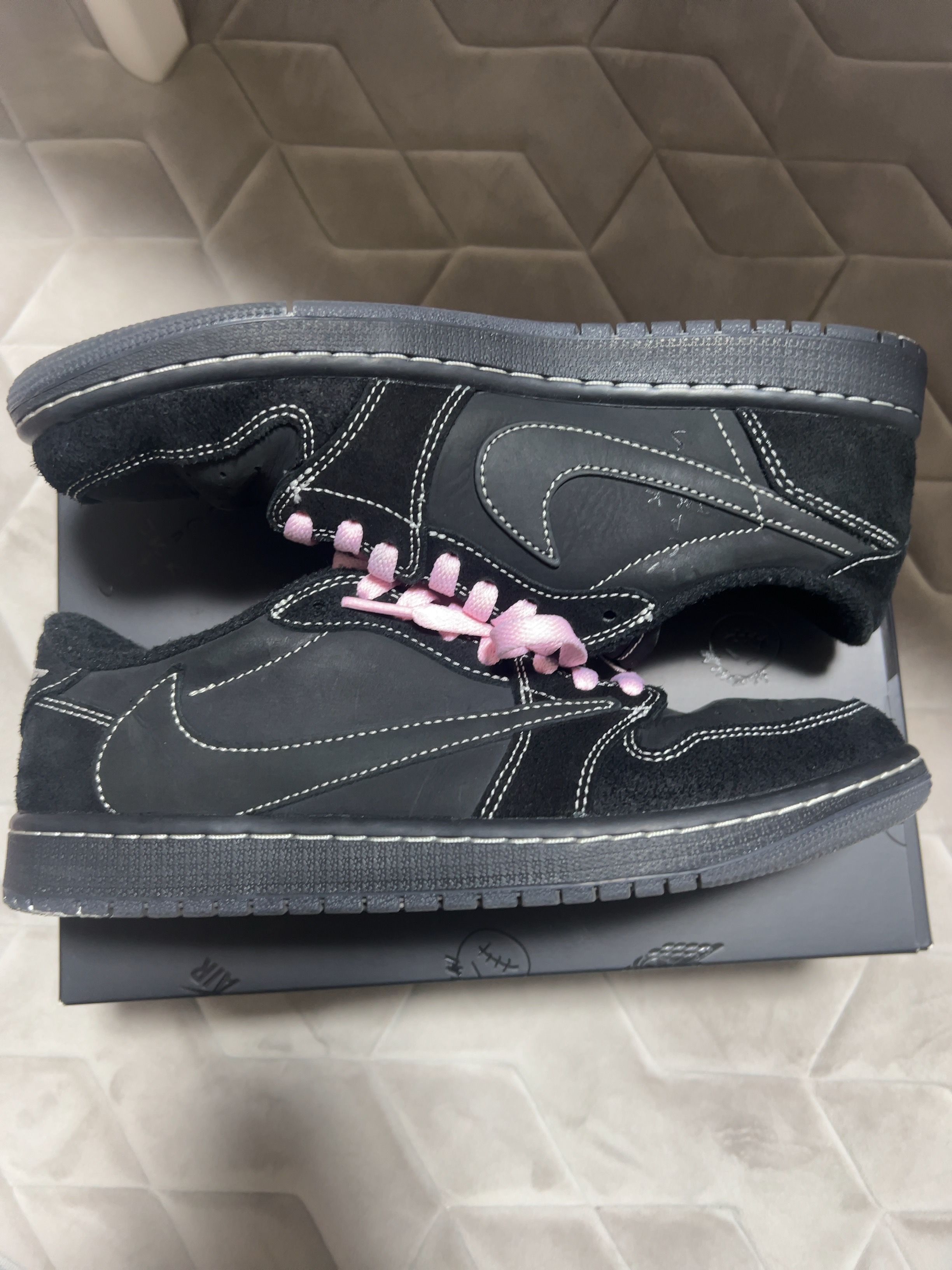 Travis Scott × Nike Air Jordan 1 Low OG SP "Black Phantom"