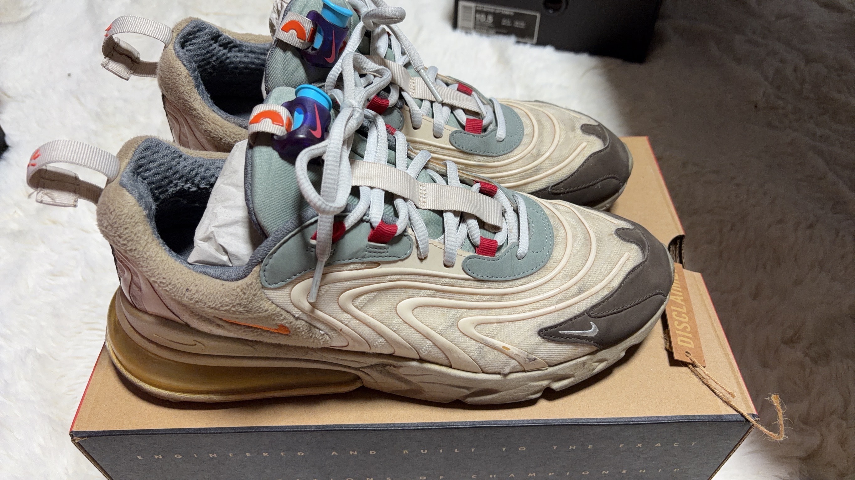 Travis Scott  × Nike Air Max 270 "Cactus Trails"