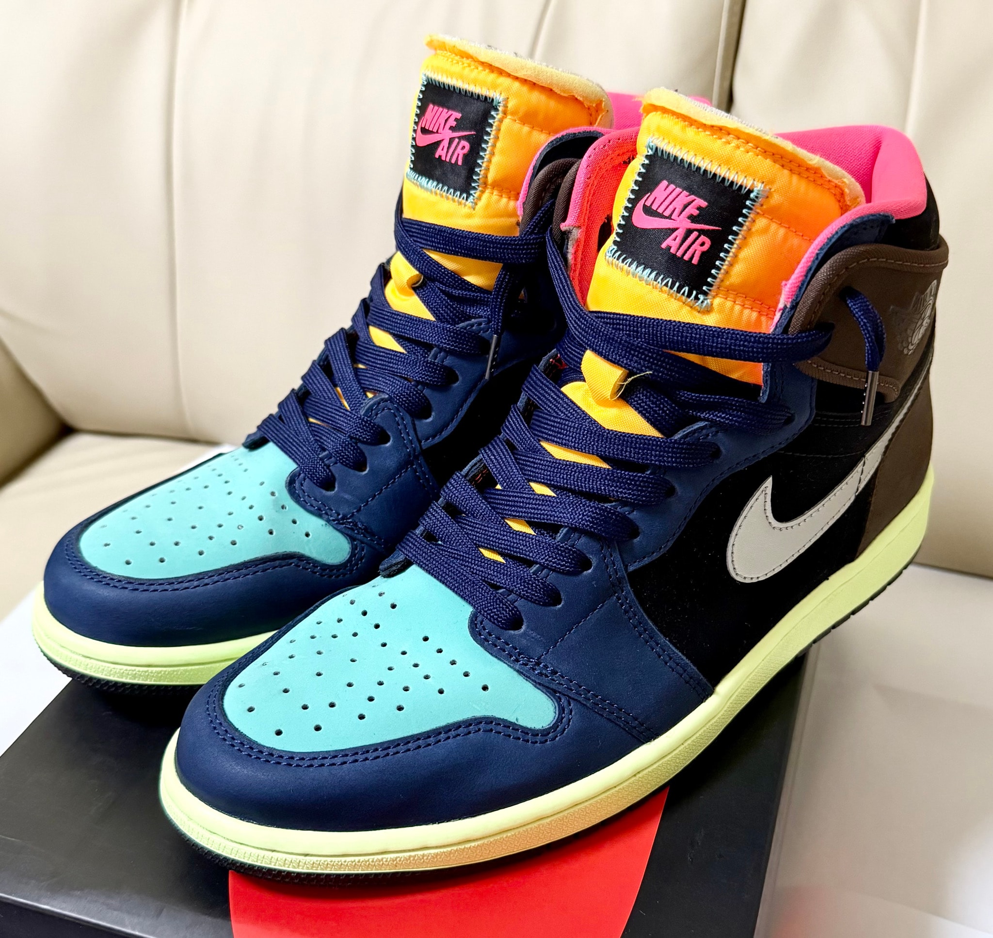 Nike Air Jordan 1 High OG "Baroque Brown"