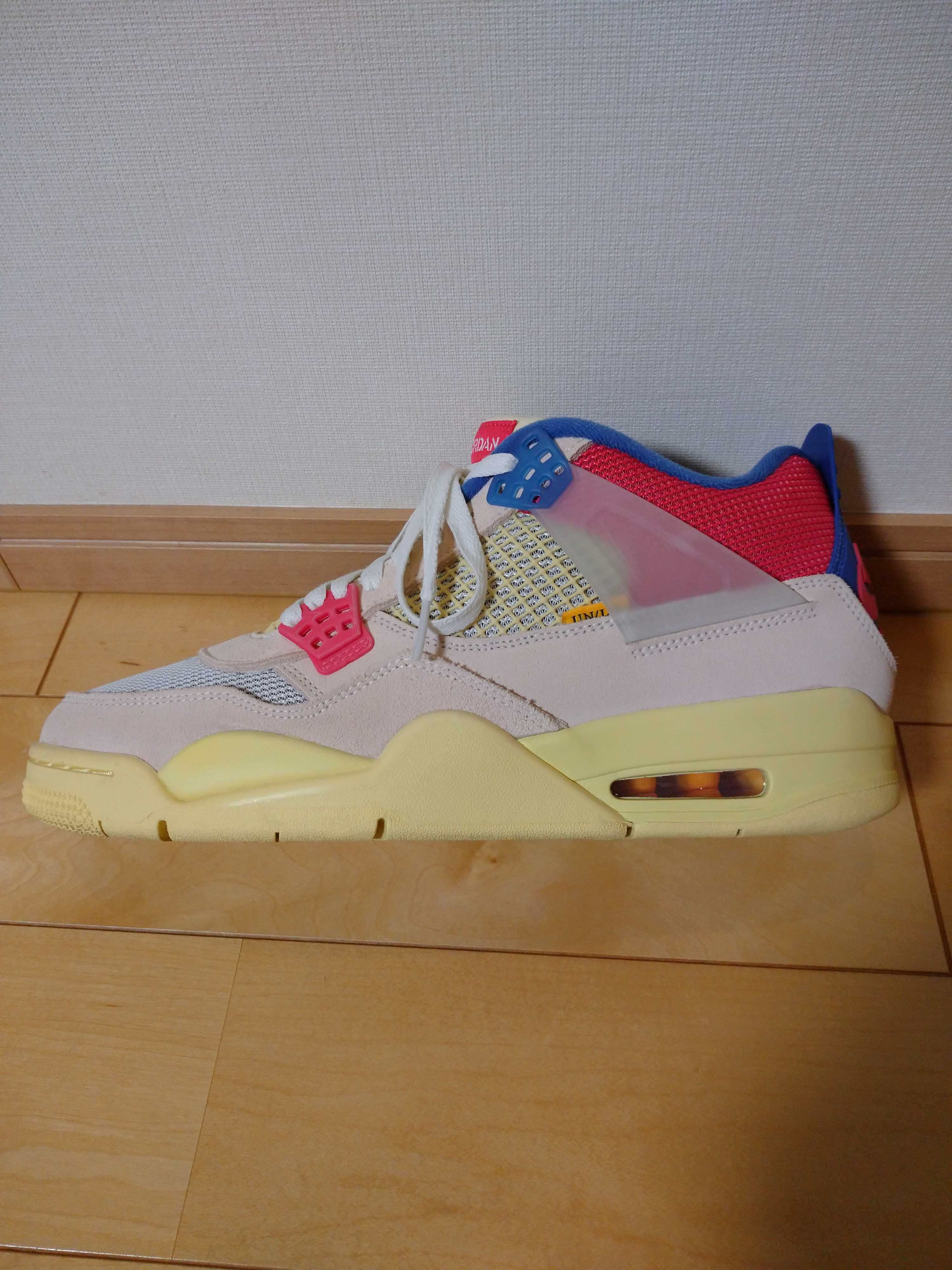 UNION × Nike Air Jordan 4 SP "Guava Ice/Light Fusion Red"